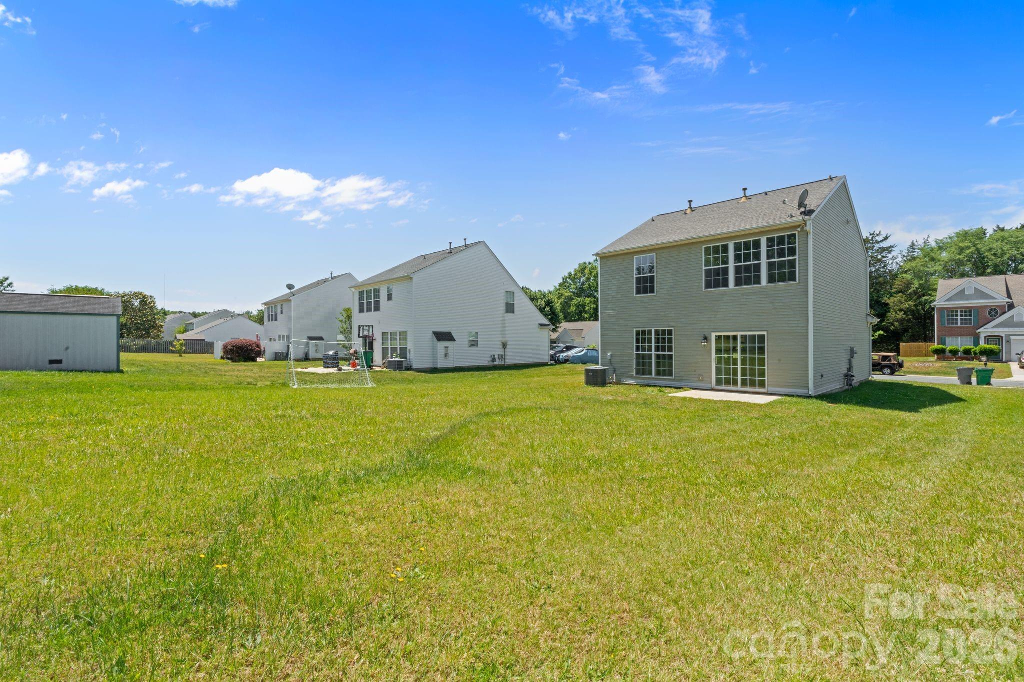 10410 Roundleaf Drive — Charlotte