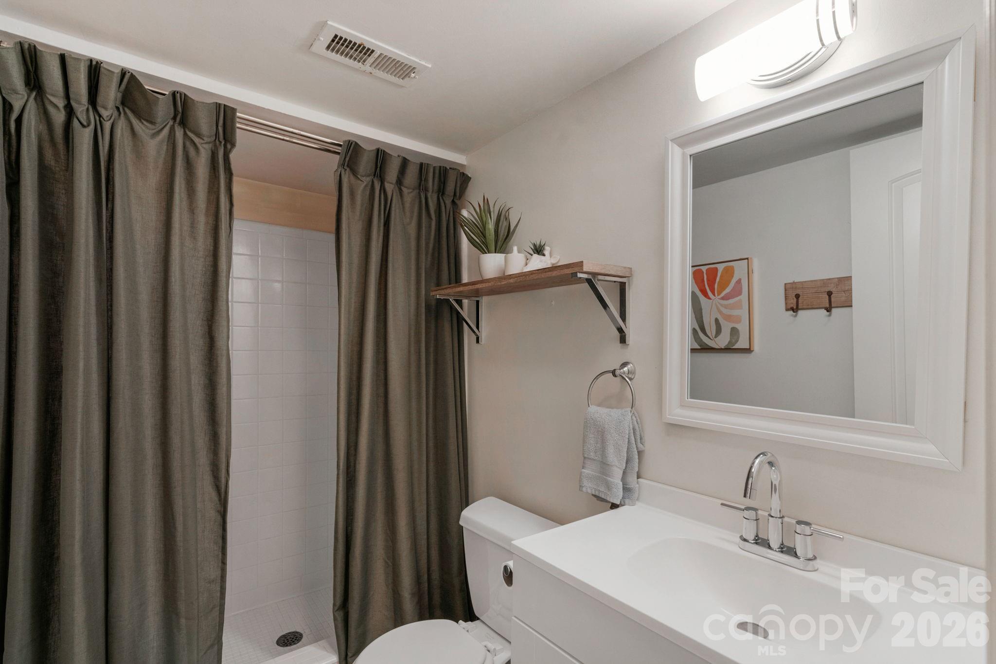 2600 Weathersford Road — Mint Hill