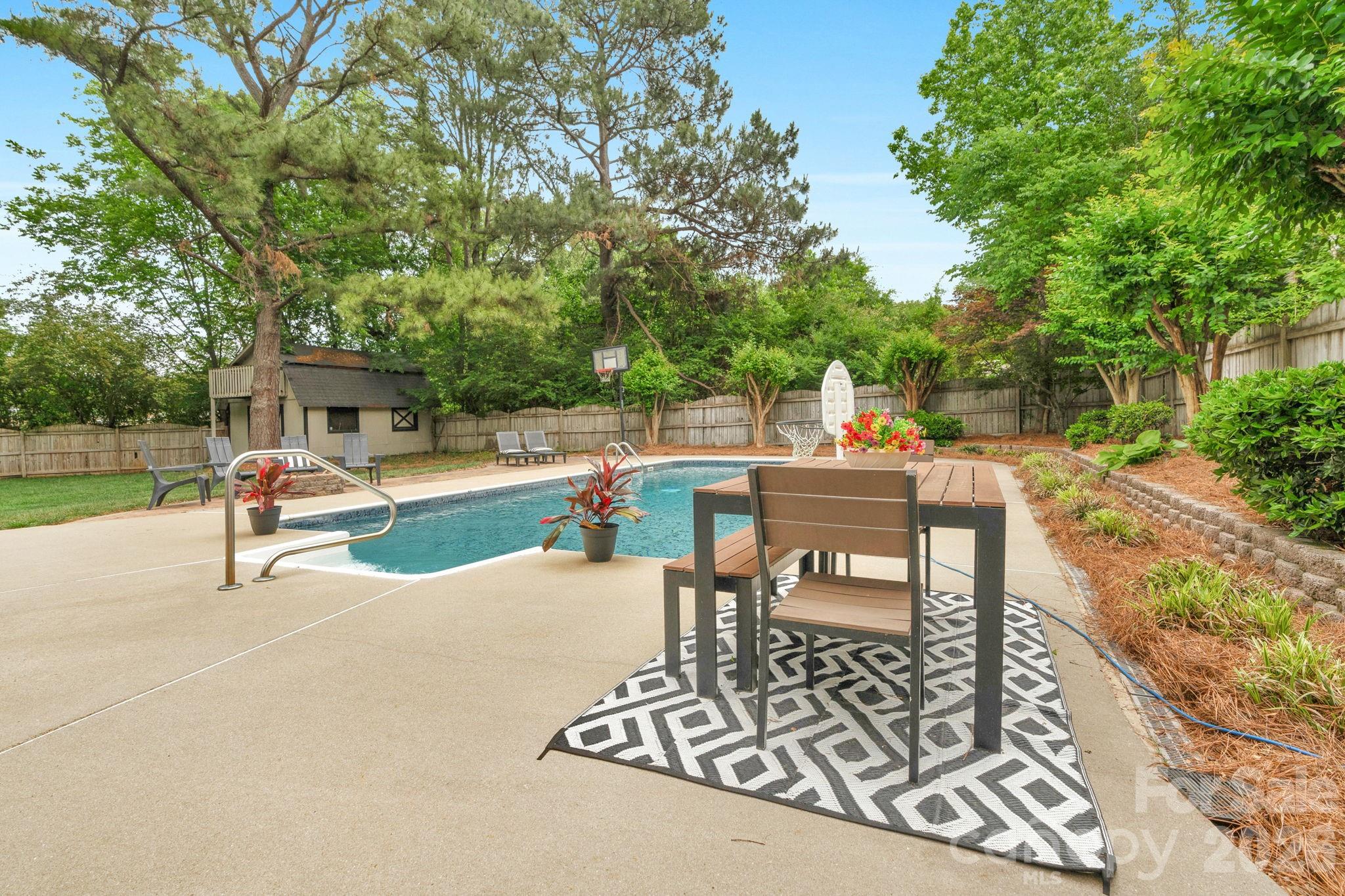 2600 Weathersford Road — Mint Hill