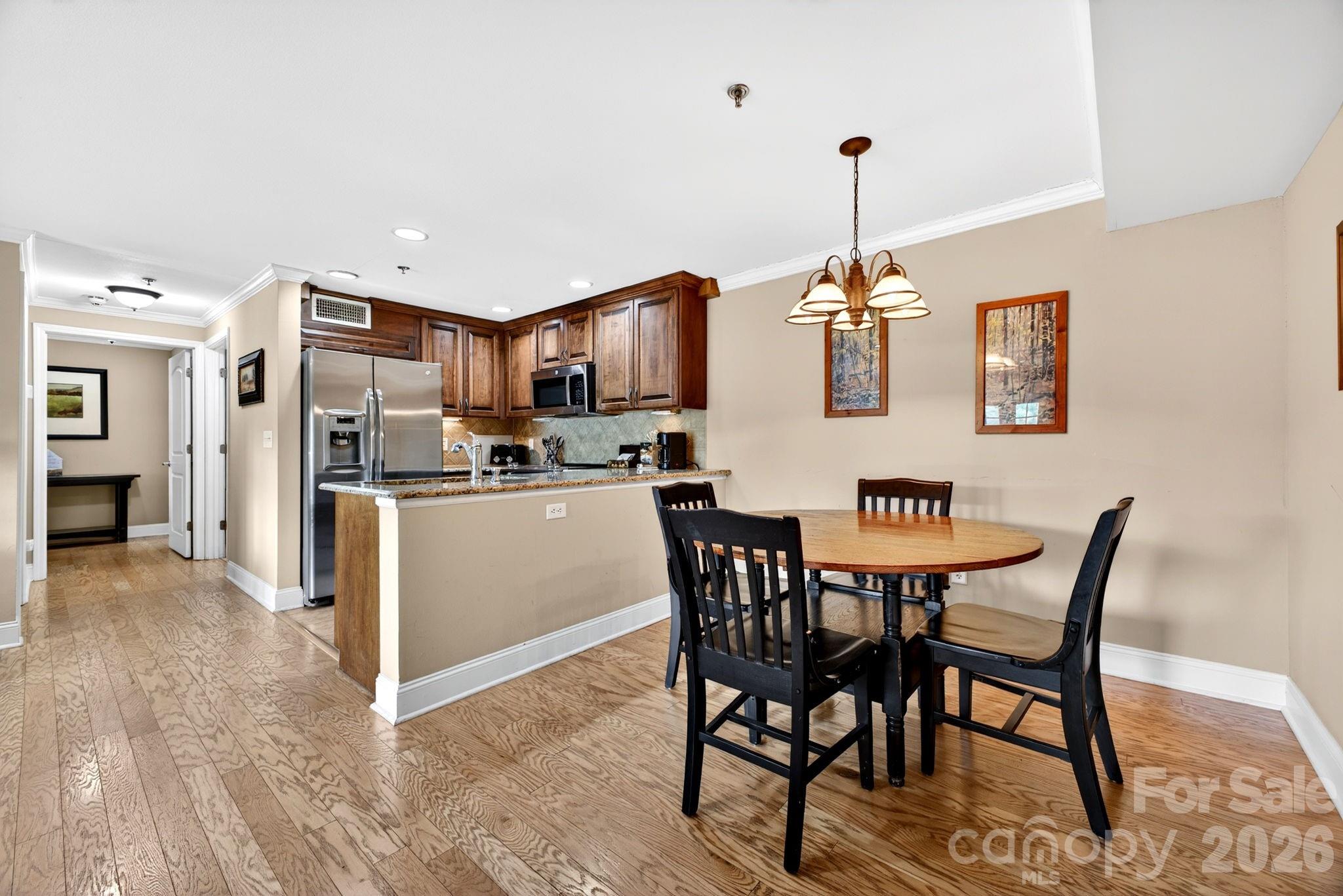 404 Bowling Park Road — Asheville