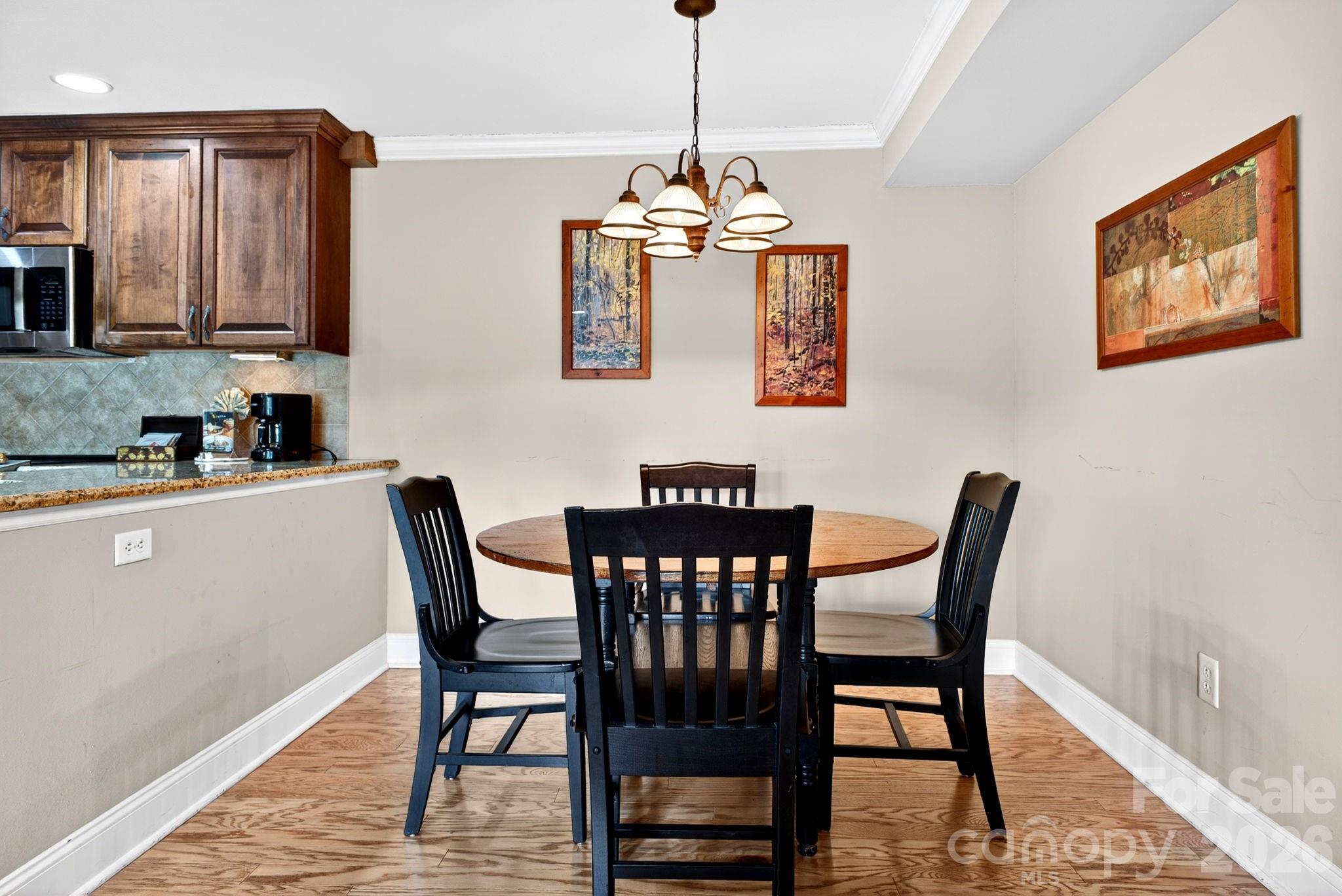 404 Bowling Park Road — Asheville