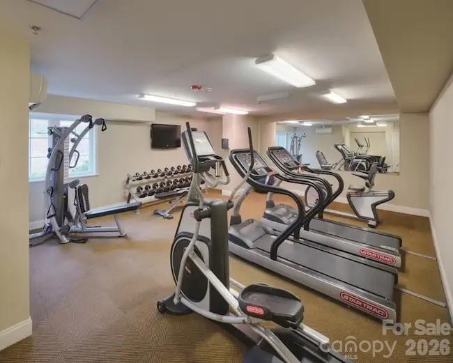 404 Bowling Park Road — Asheville