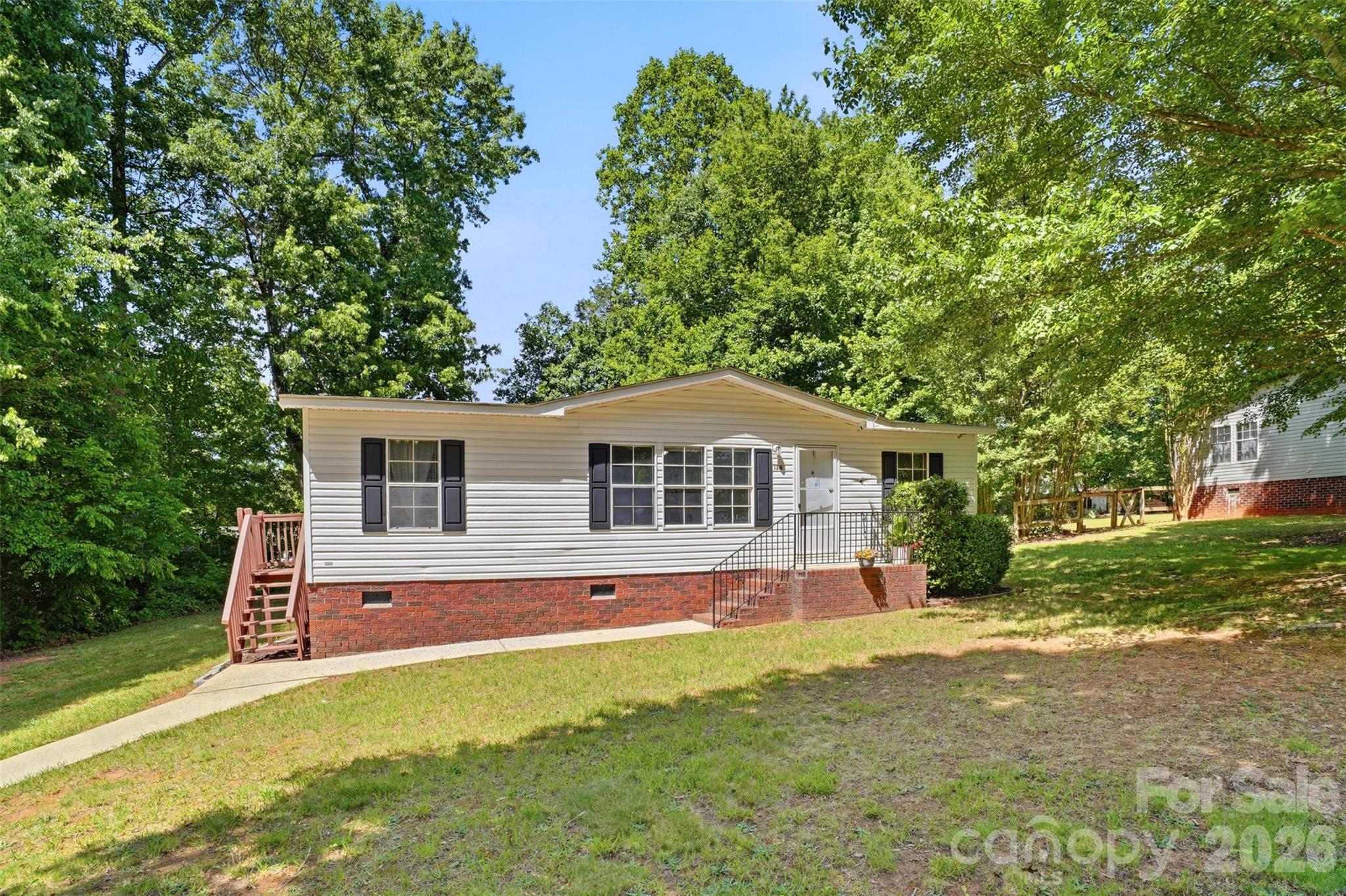 134 Knight N Gail Drive — Mooresville
