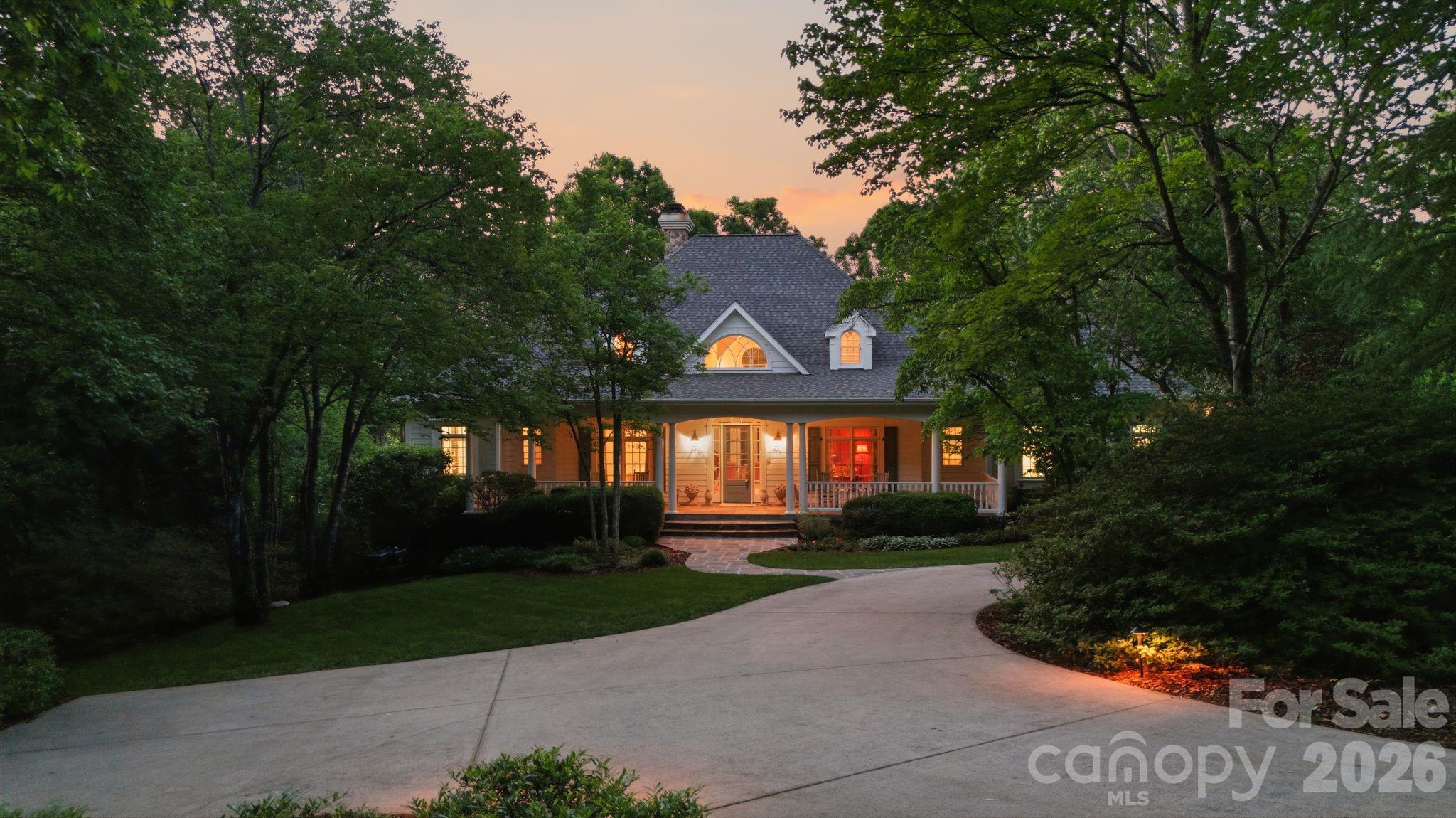 191 Porters Glen — New London