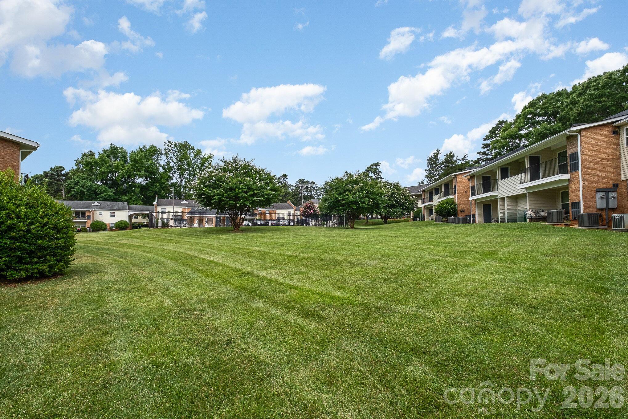4609 Coronado Drive #N — Charlotte