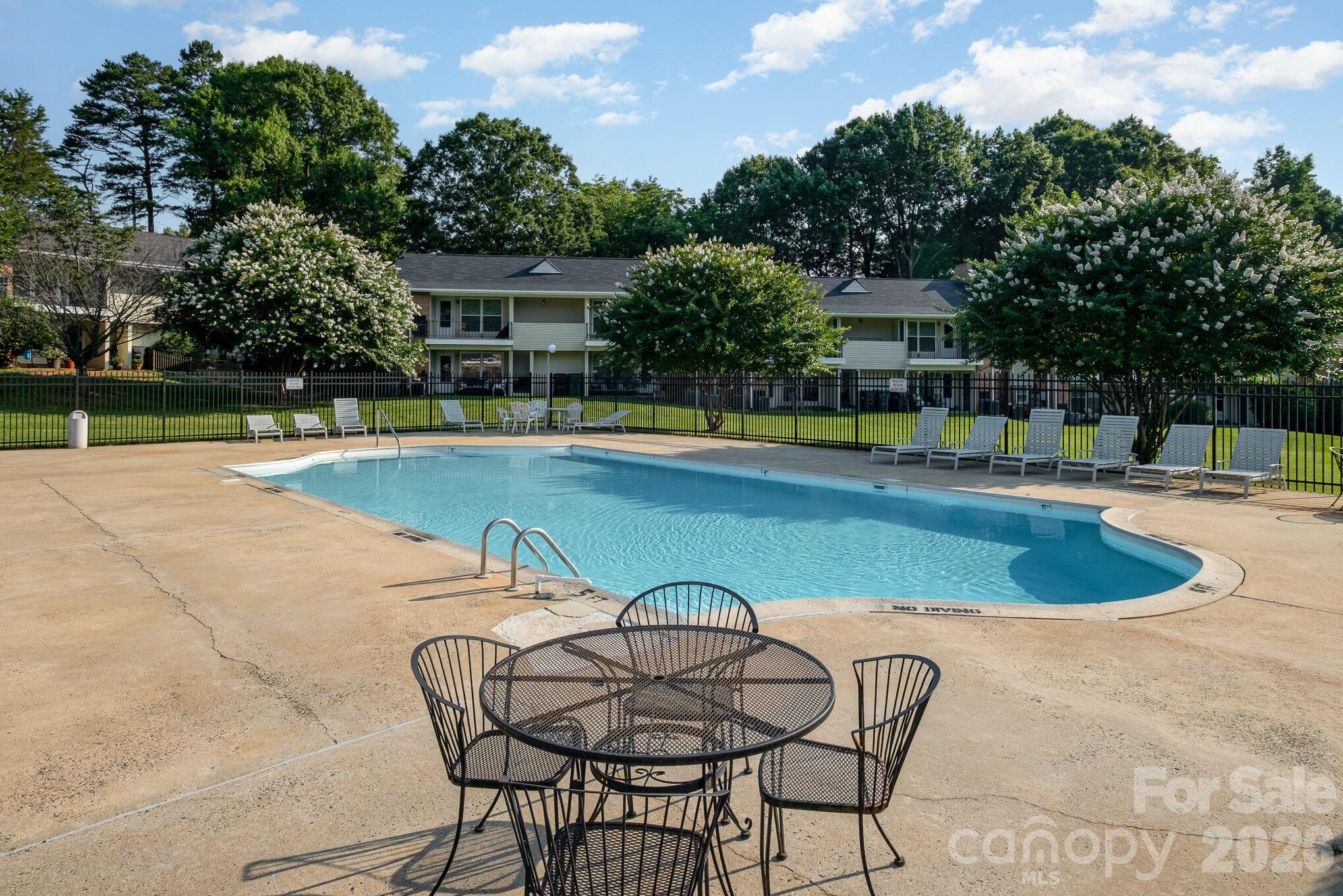 4609 Coronado Drive #N — Charlotte
