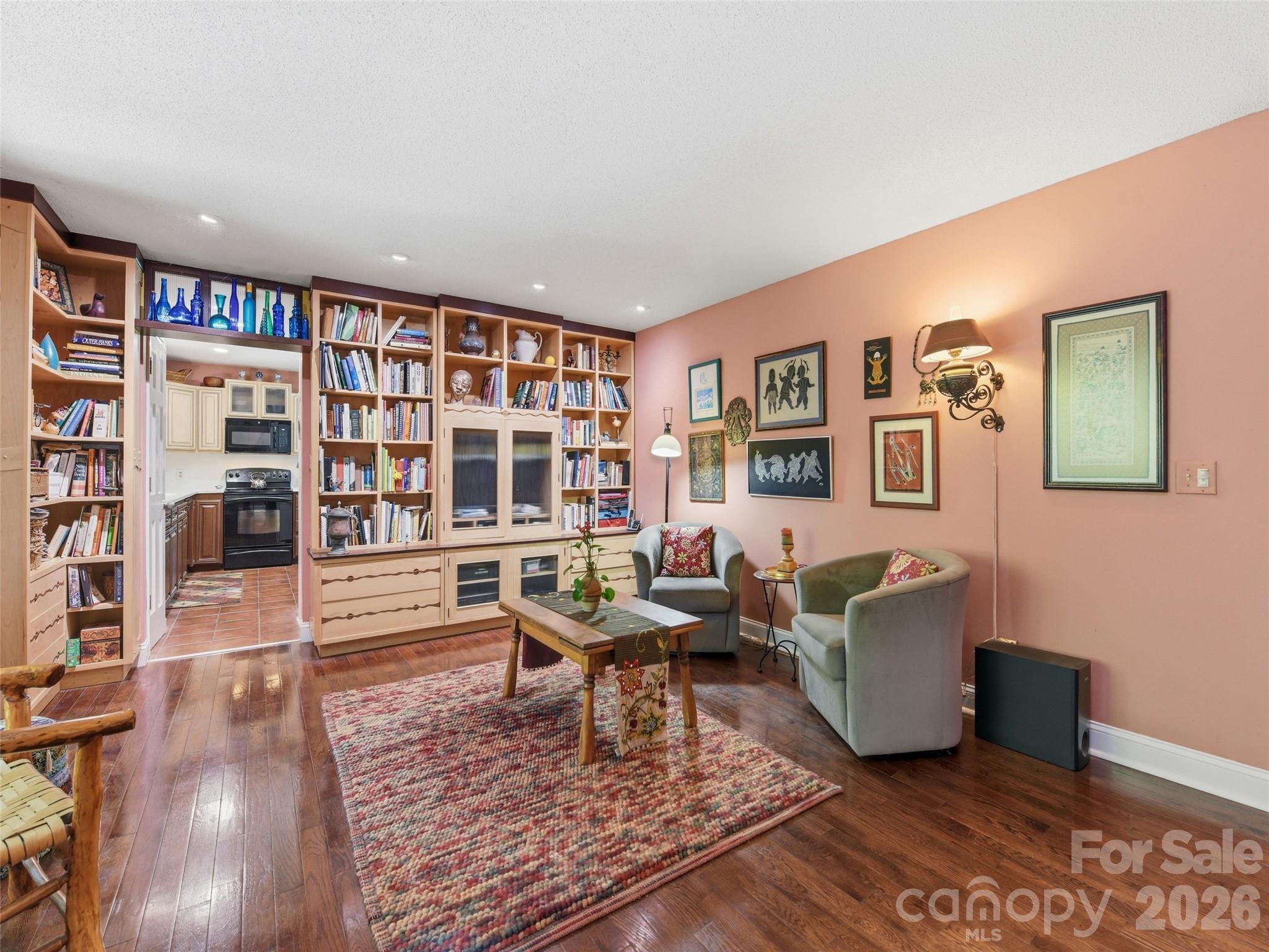 5 Sunny Ridge Drive — Asheville