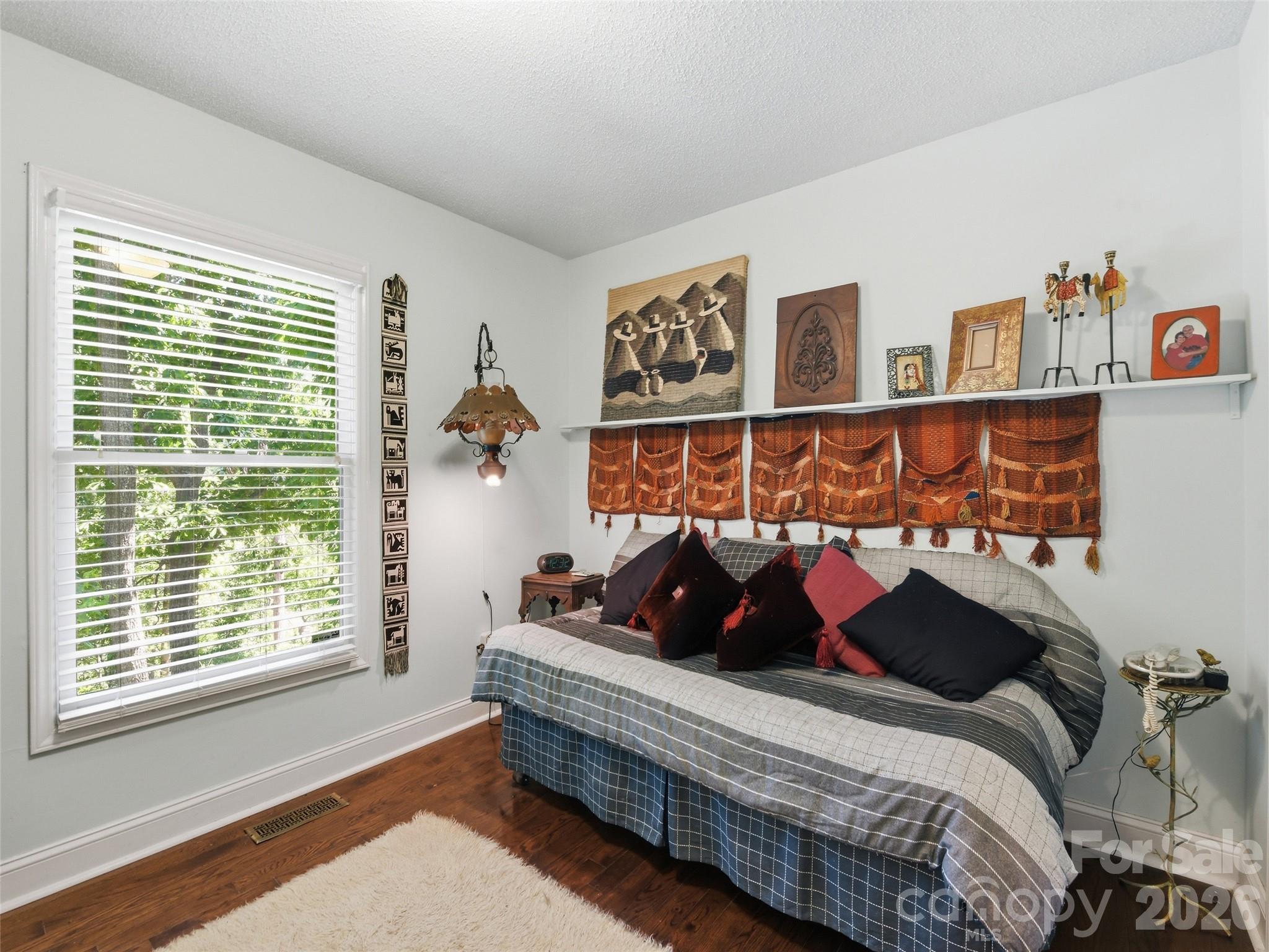 5 Sunny Ridge Drive — Asheville