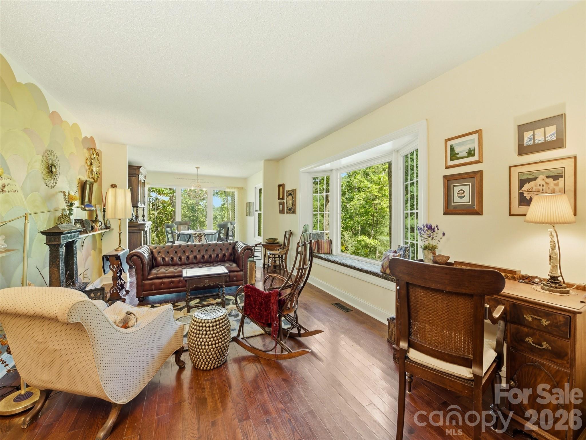 5 Sunny Ridge Drive — Asheville