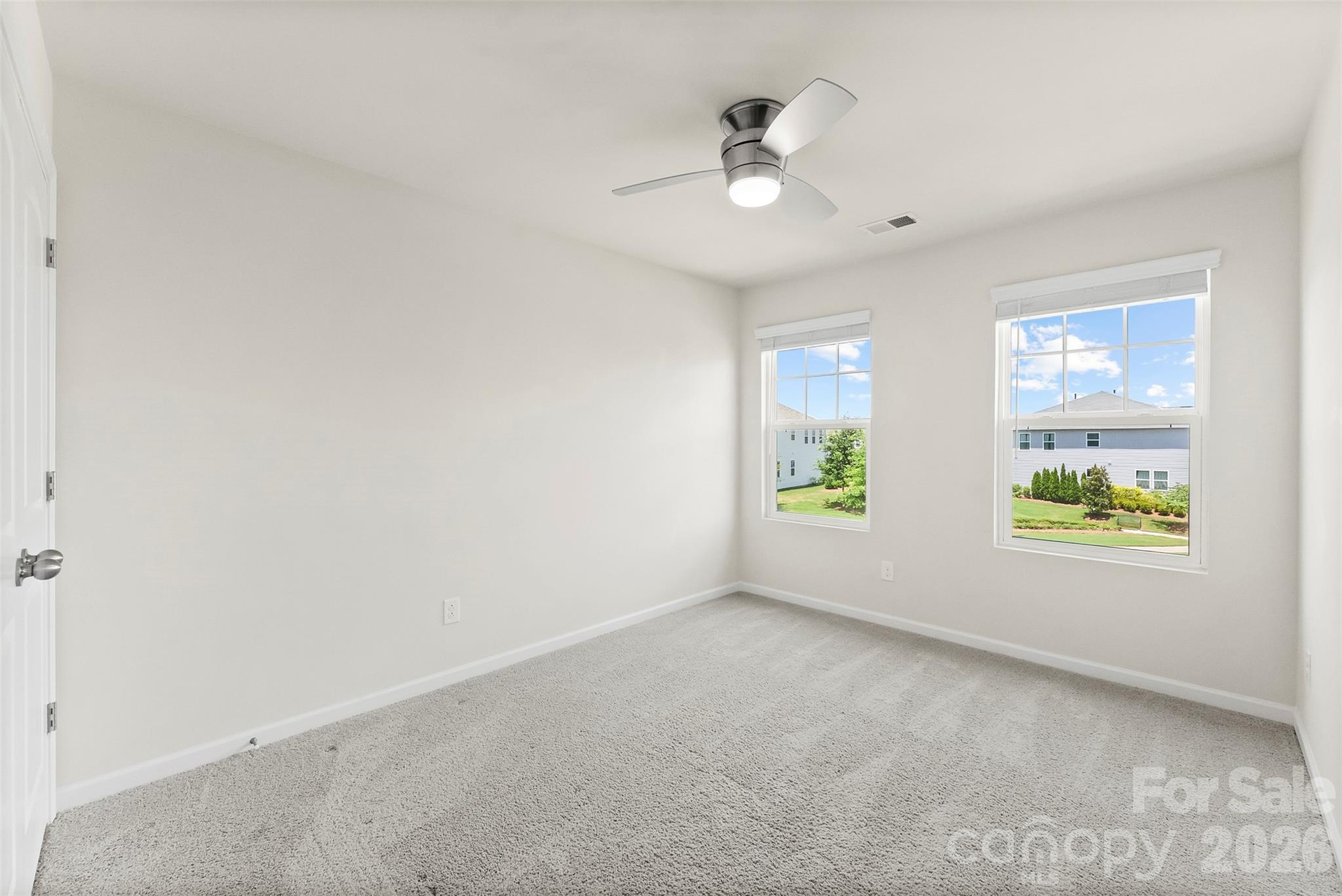 11010 Chalkbark Lane — Charlotte