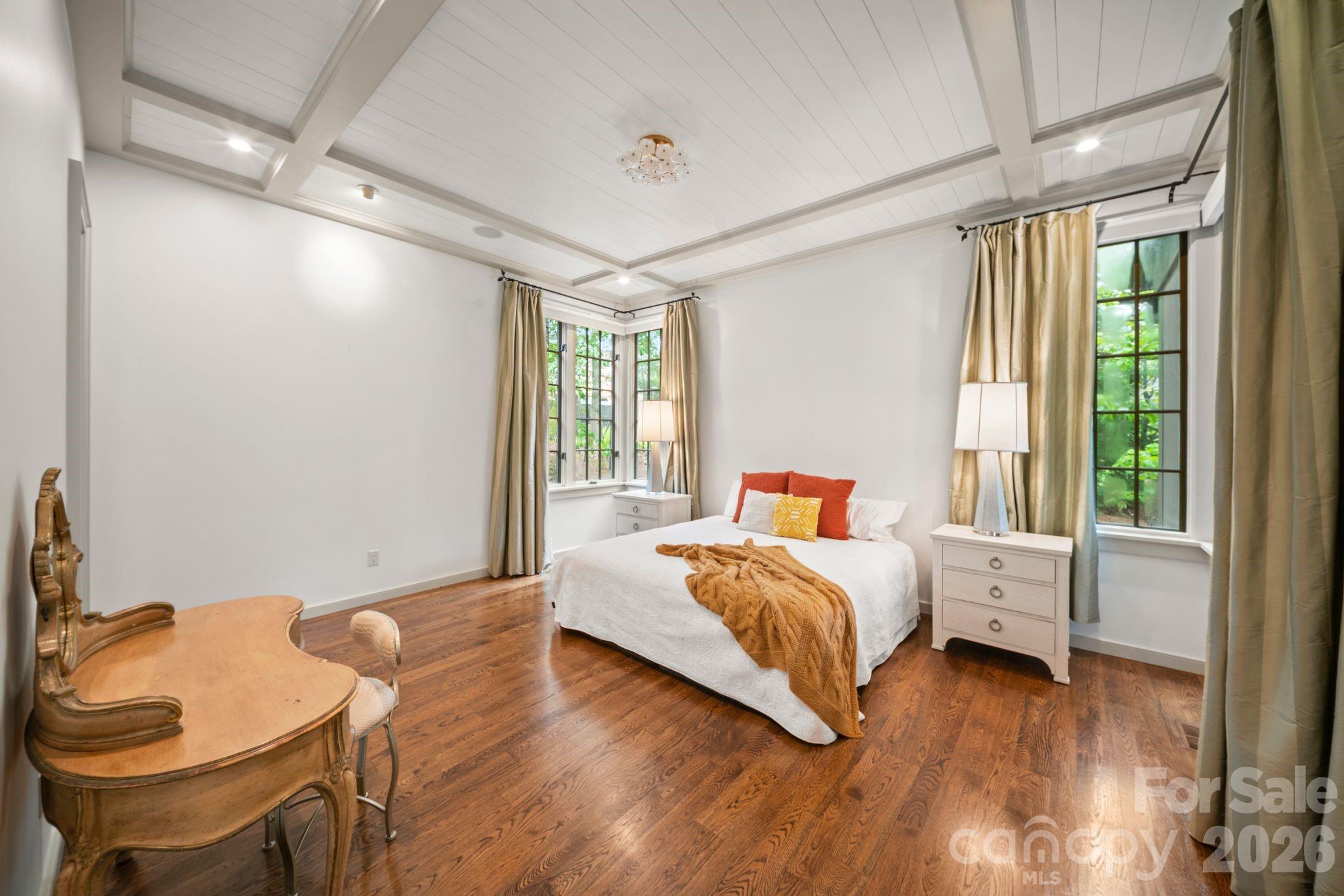 85 Chauncey Circle — Asheville