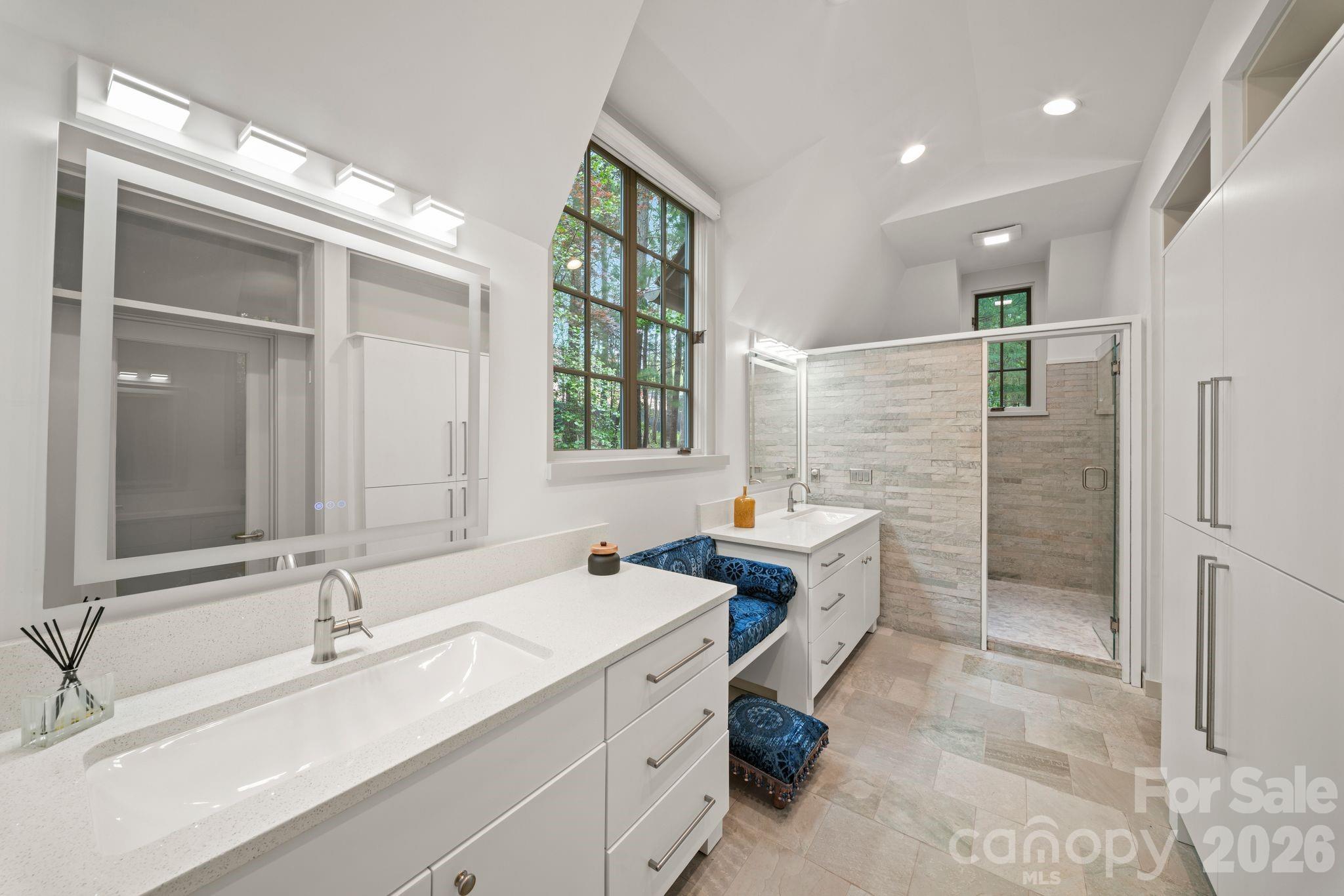 85 Chauncey Circle — Asheville