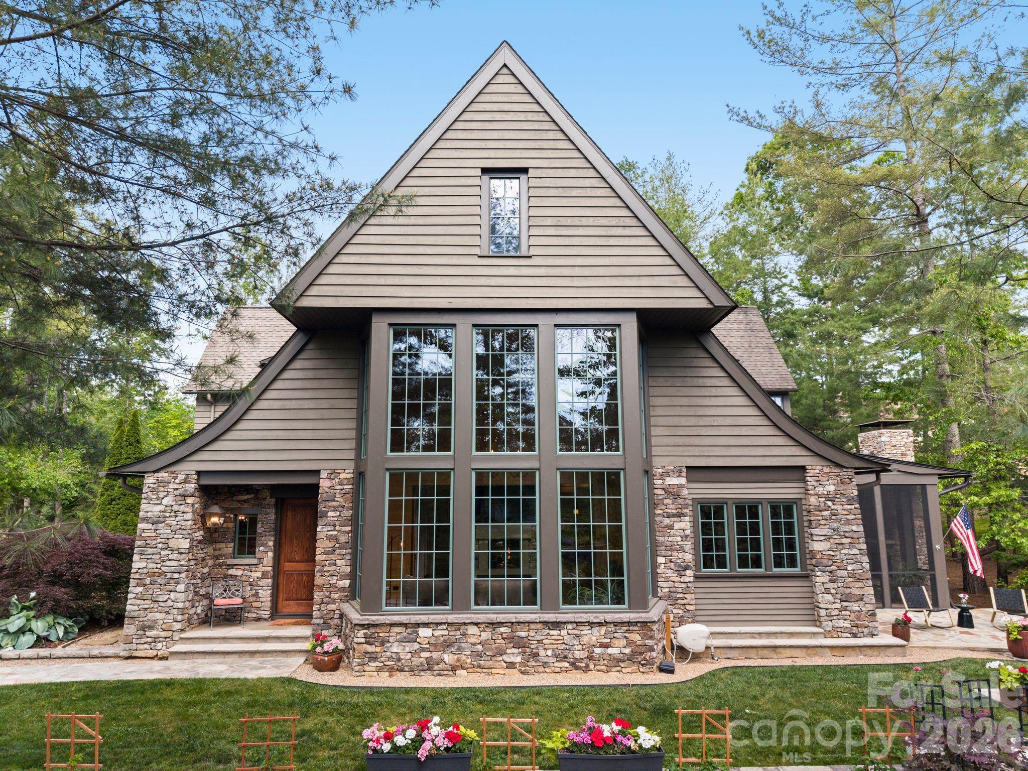 85 Chauncey Circle — Asheville