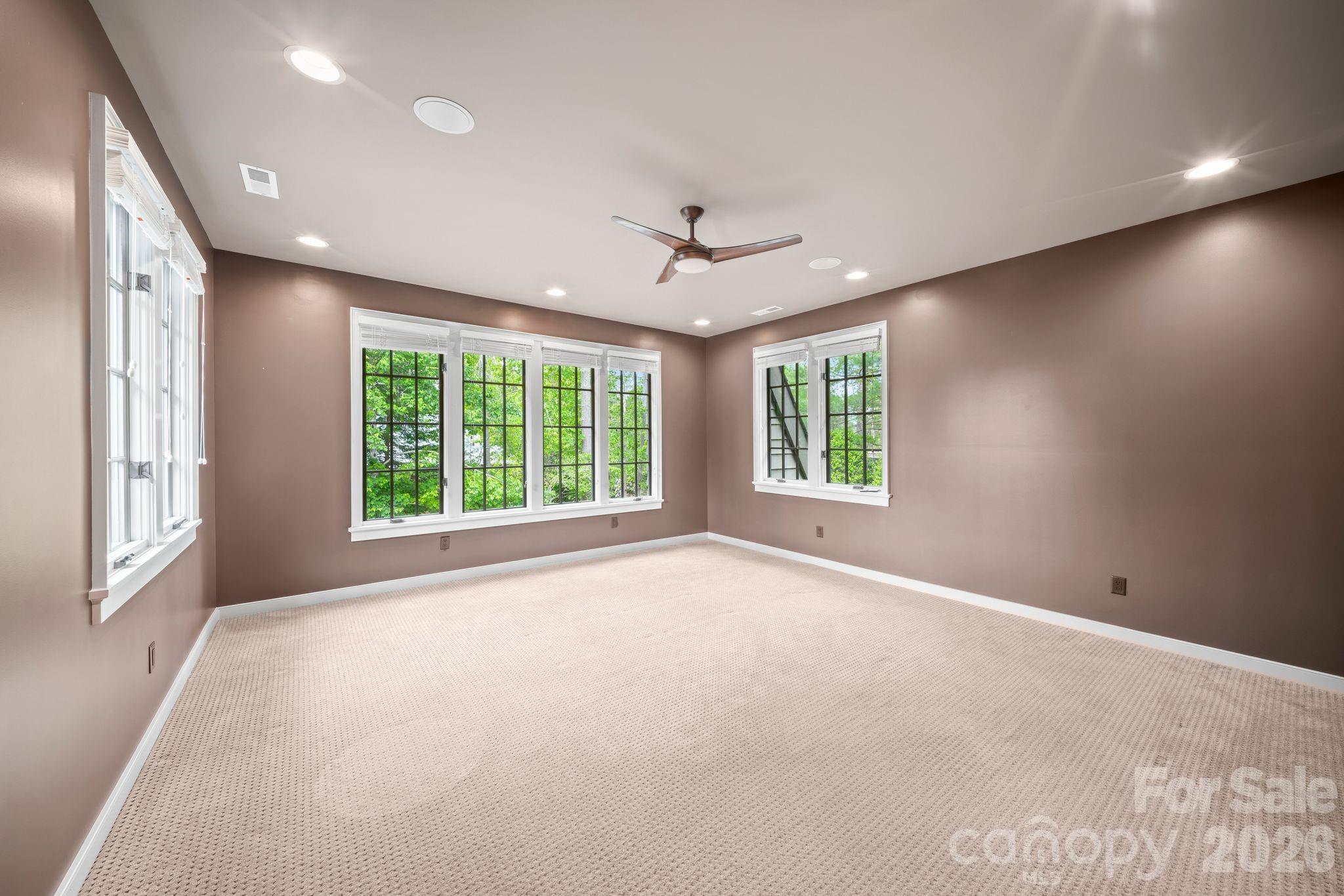 85 Chauncey Circle — Asheville