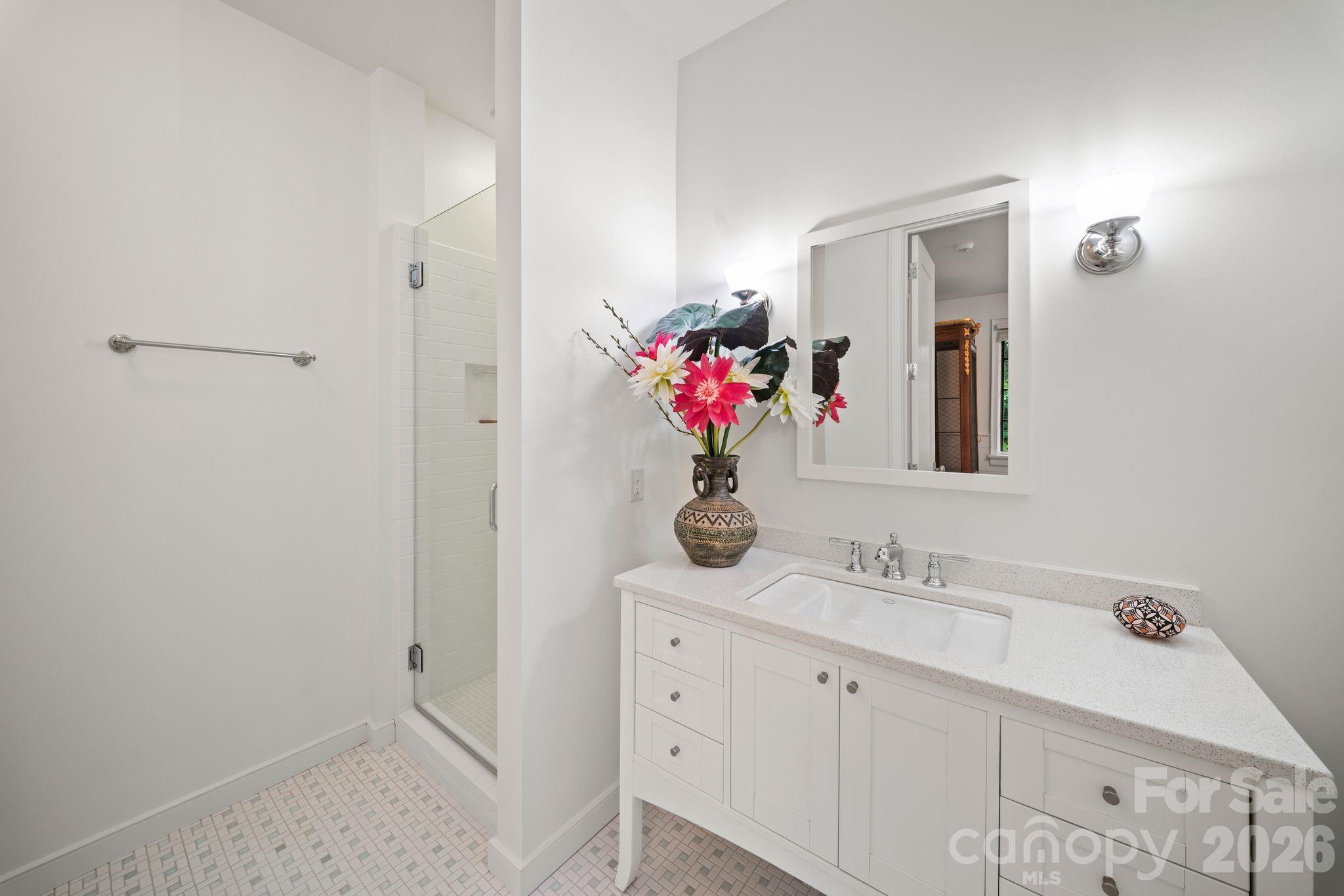 85 Chauncey Circle — Asheville