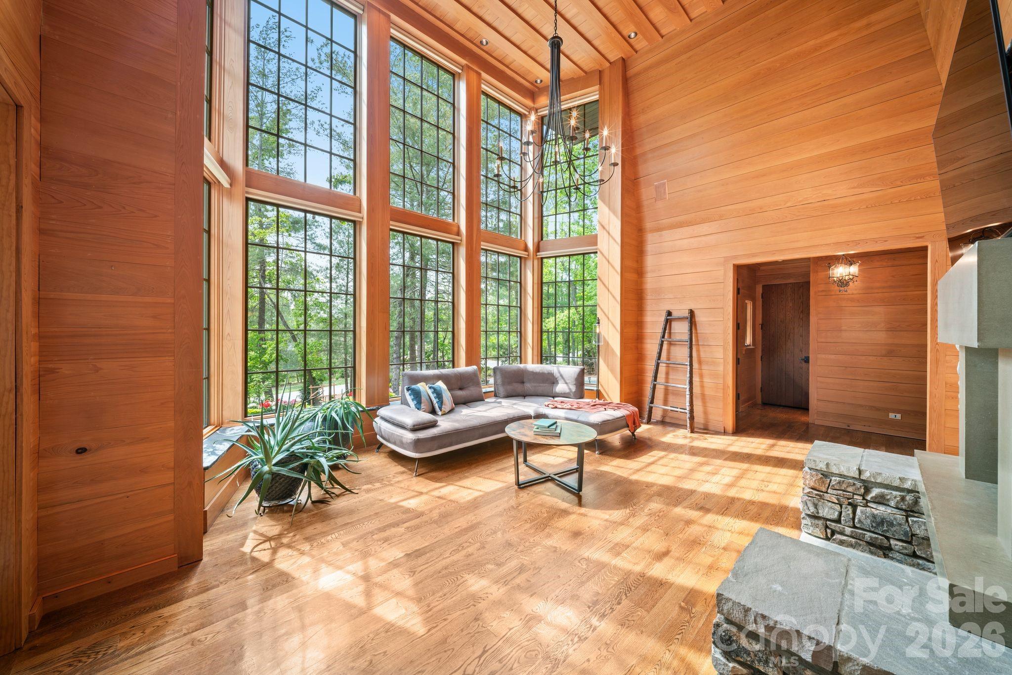 85 Chauncey Circle — Asheville