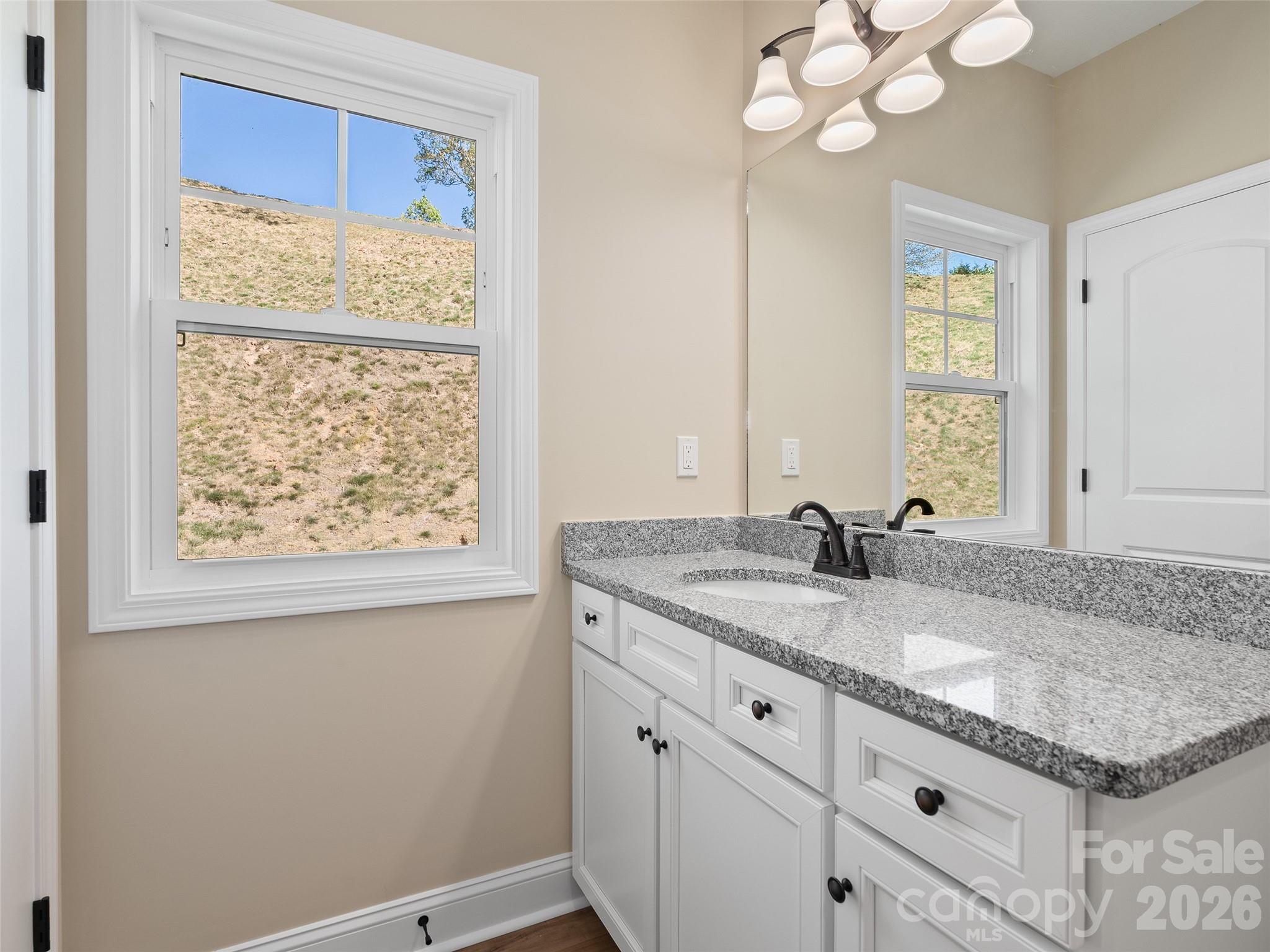 373 Barefoot Ridge — Clyde