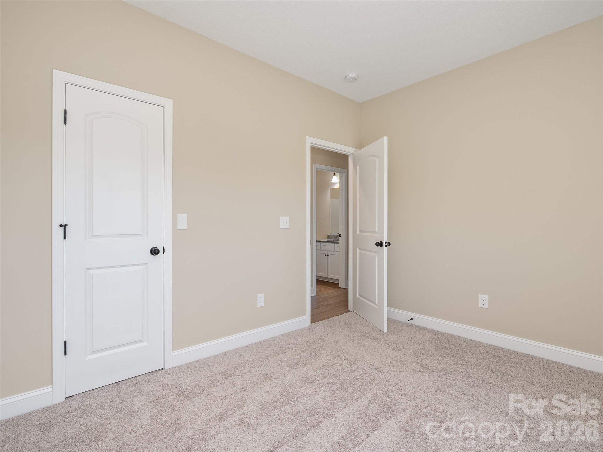 373 Barefoot Ridge — Clyde