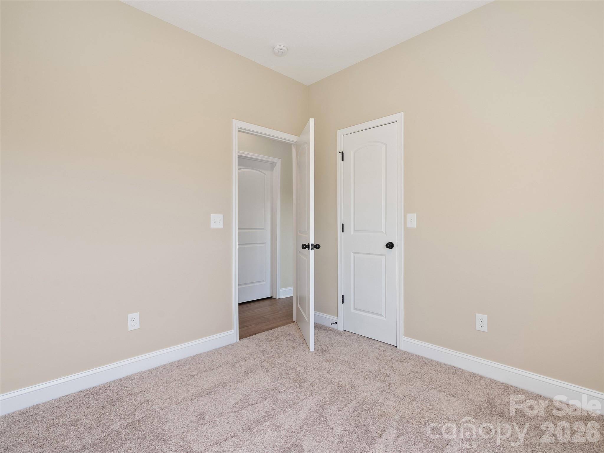 373 Barefoot Ridge — Clyde