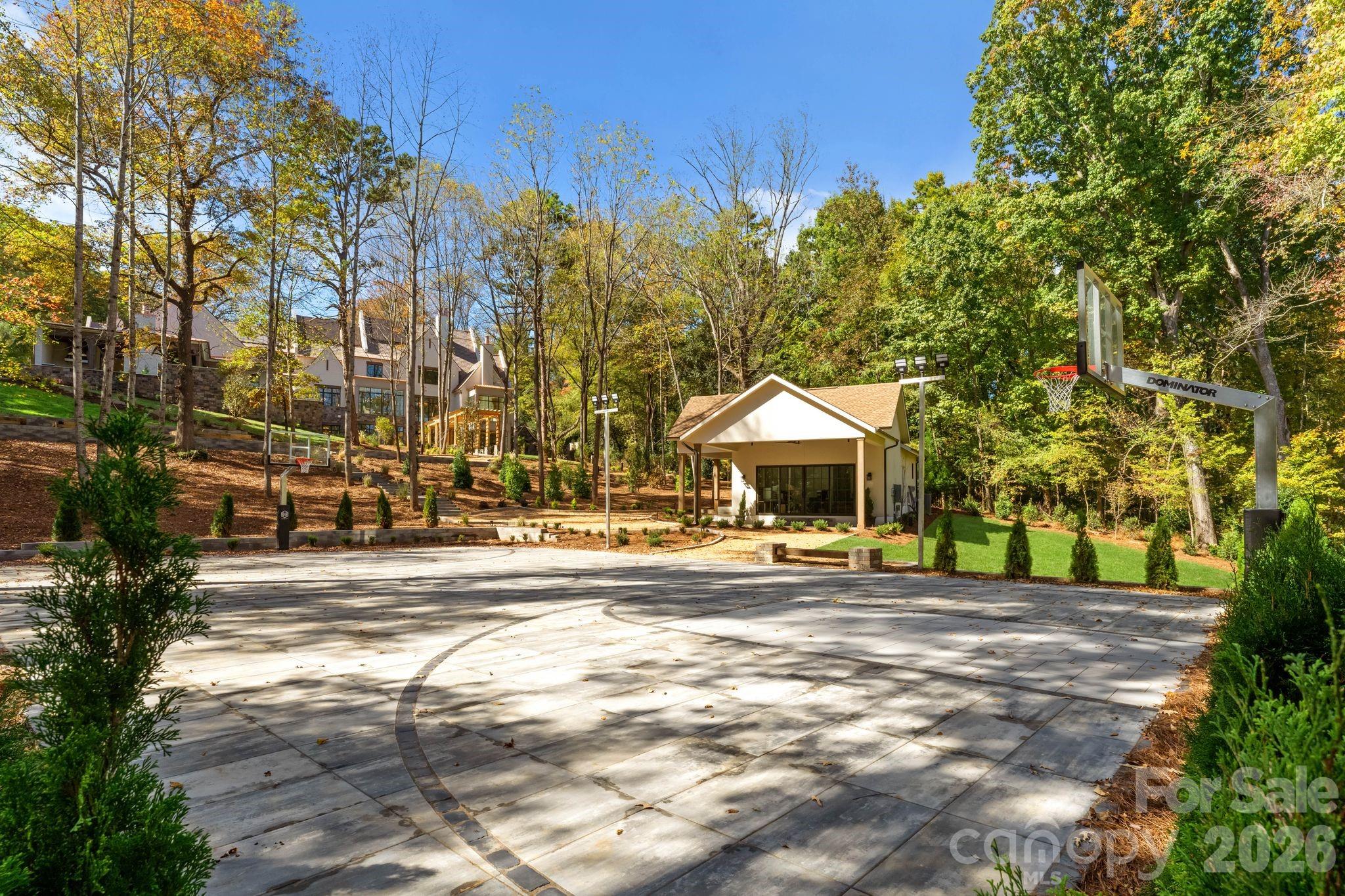 433 Highland Forest Drive — Charlotte