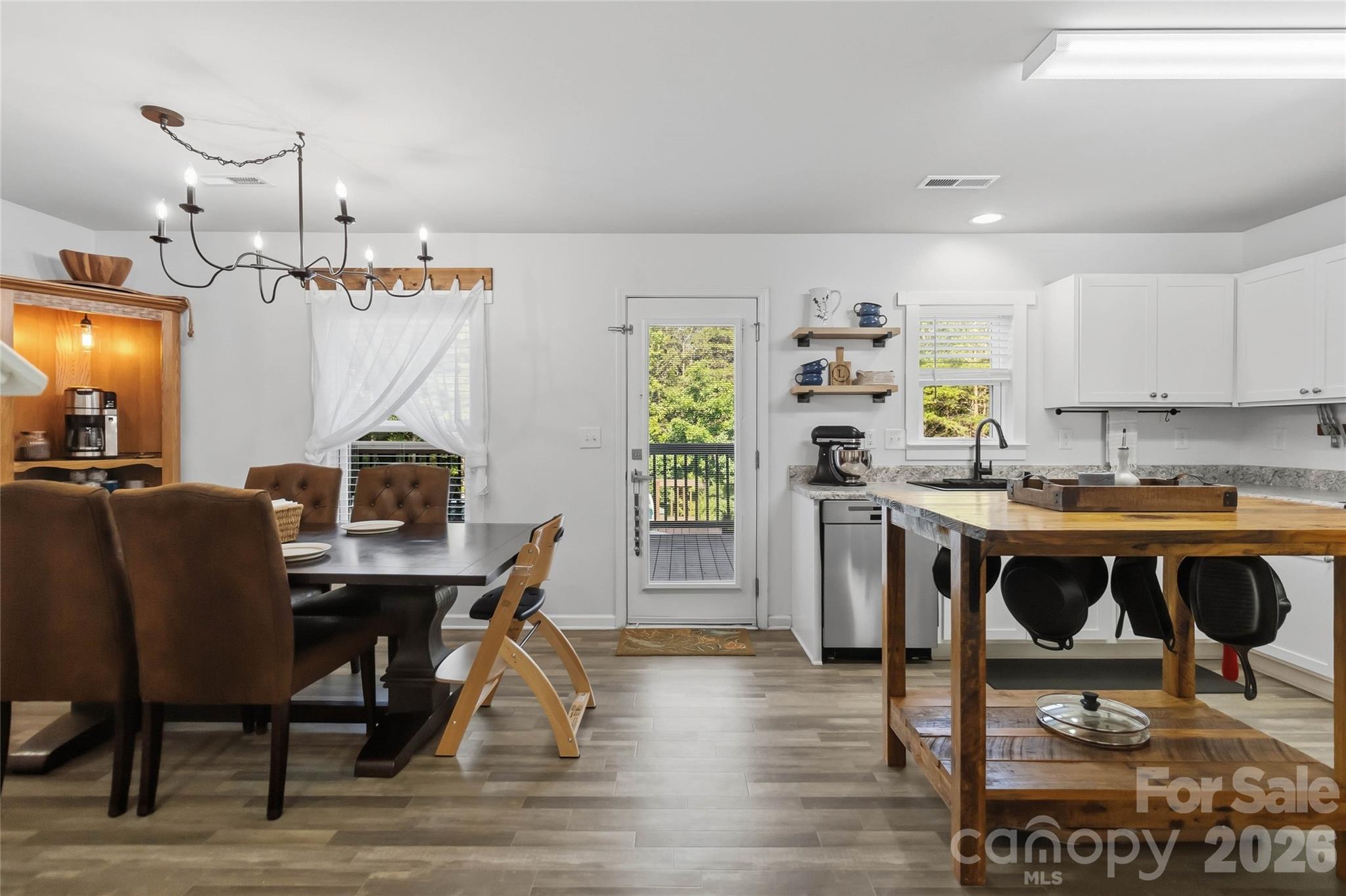 2220 Pinnacle View Drive — Kings Mountain