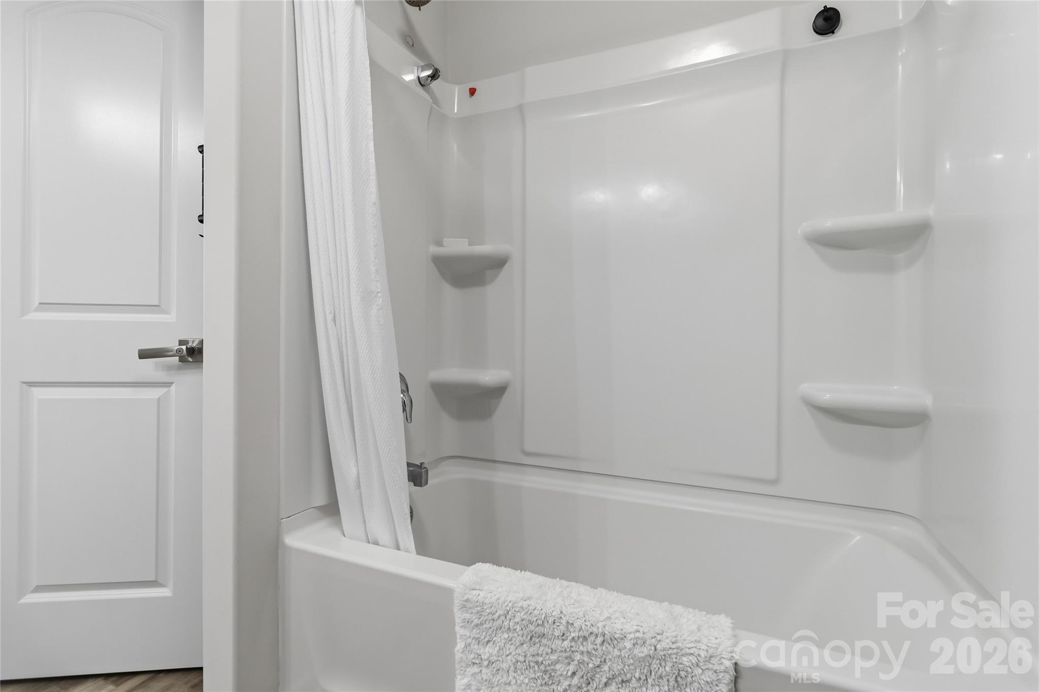 2220 Pinnacle View Drive — Kings Mountain