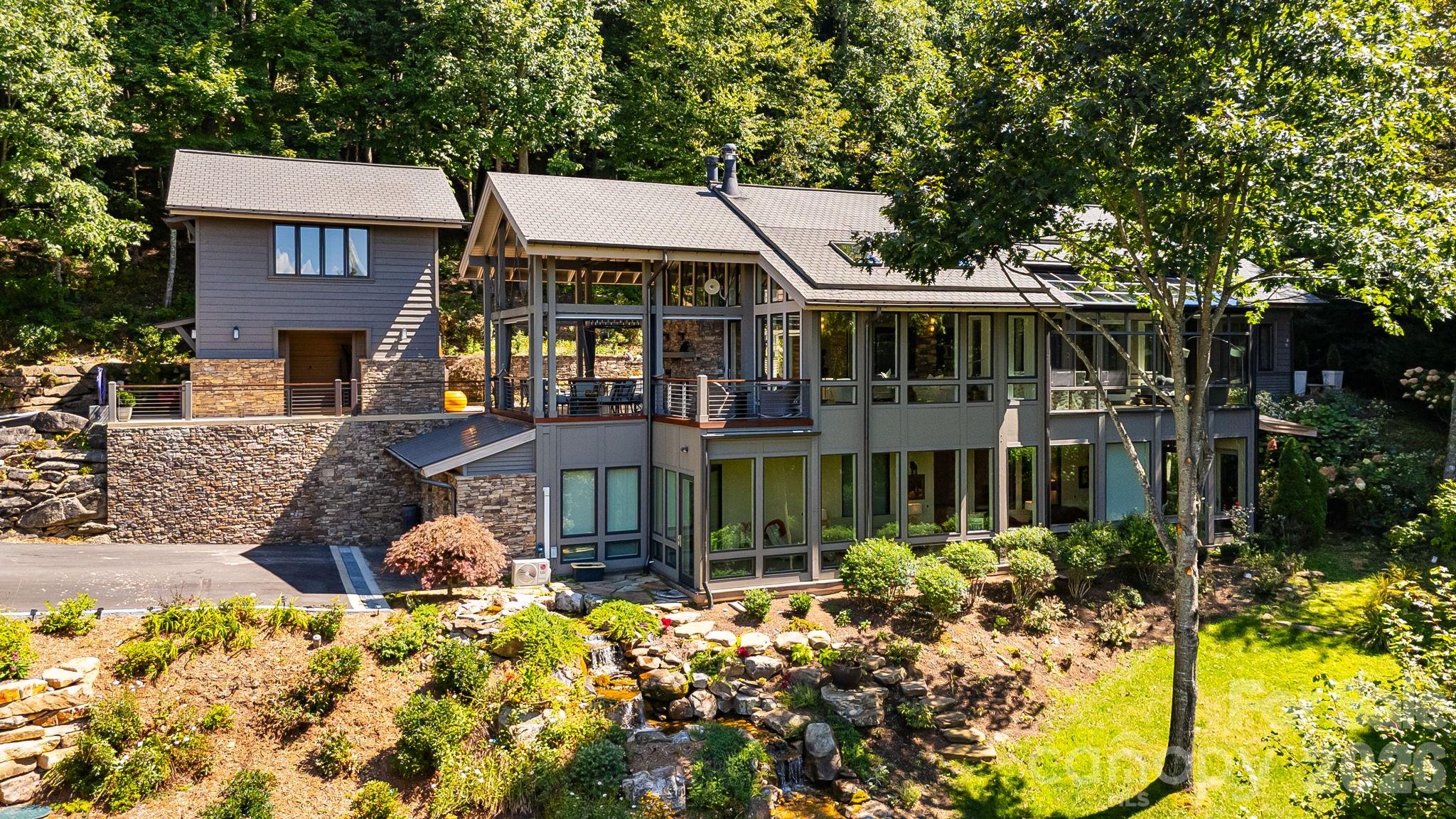 109 Cold Deck Way #151 — Sylva