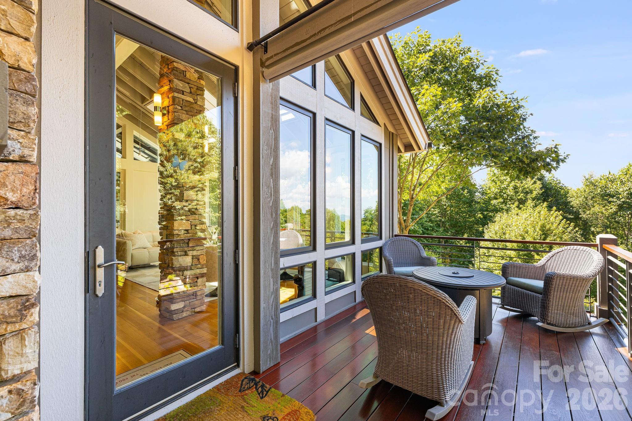 109 Cold Deck Way #151 — Sylva