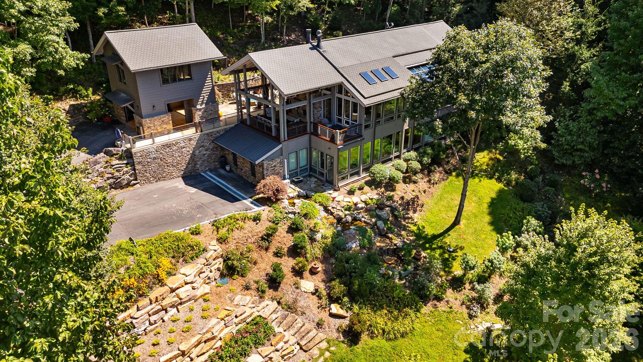 109 Cold Deck Way #151 — Sylva