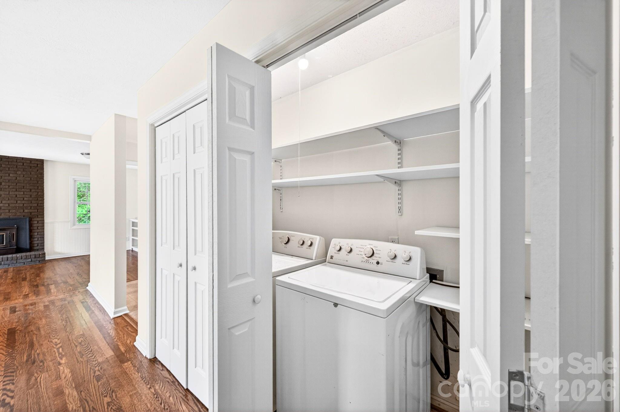 34 Wolfe Cove Road — Asheville