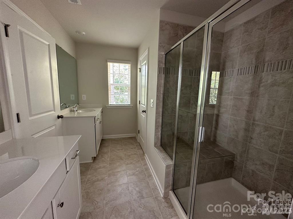 14051 Martin hill Way #11 — Charlotte