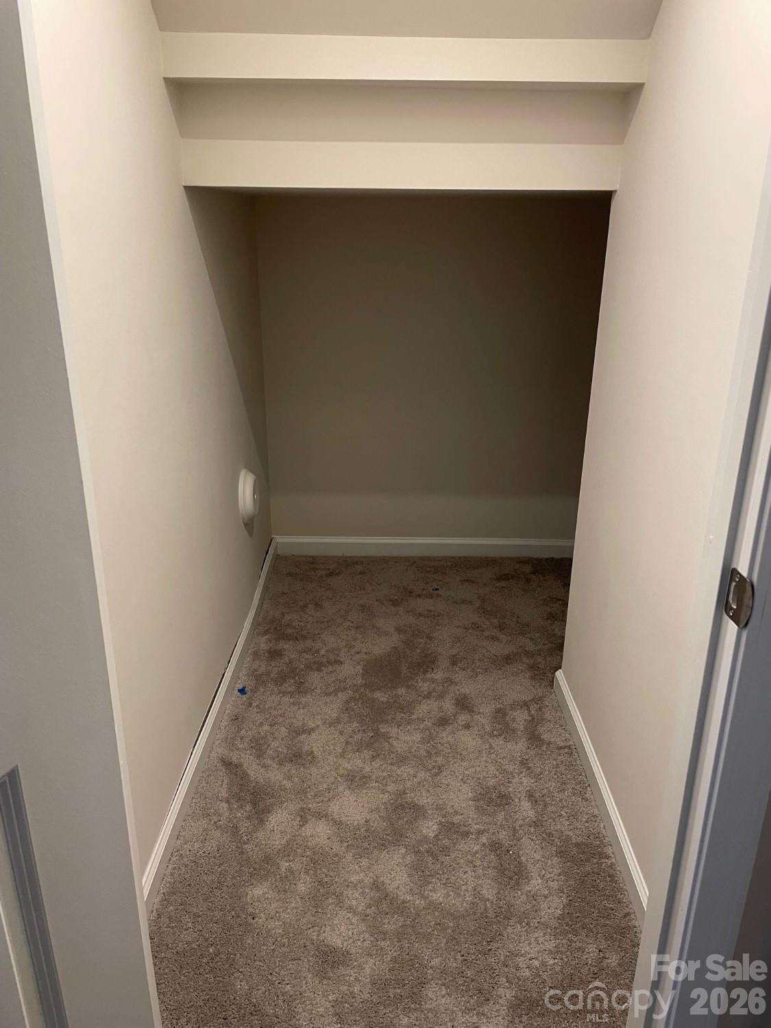 14051 Martin hill Way #11 — Charlotte