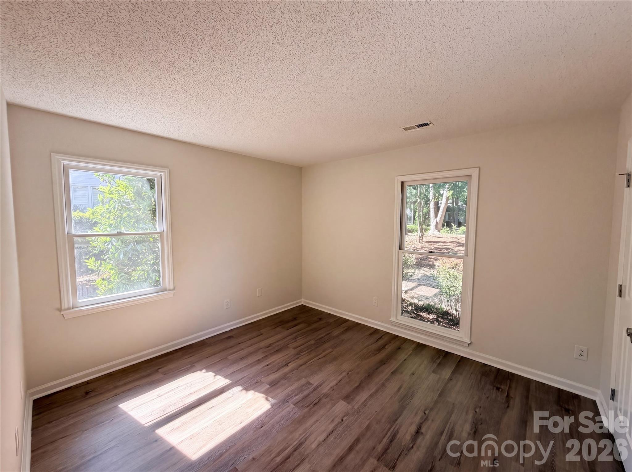13622 Tynecastle Lane — Matthews