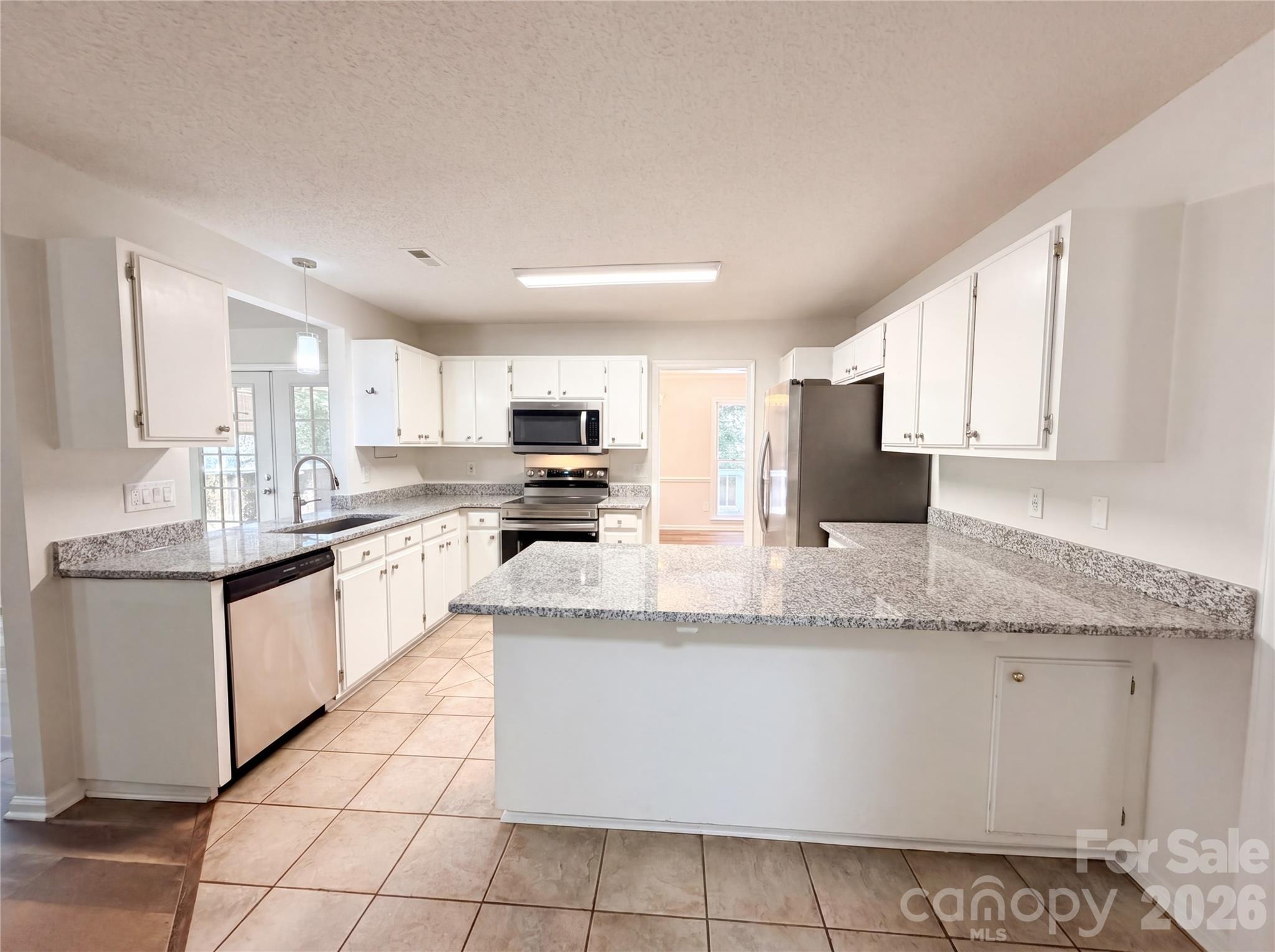 13622 Tynecastle Lane — Matthews