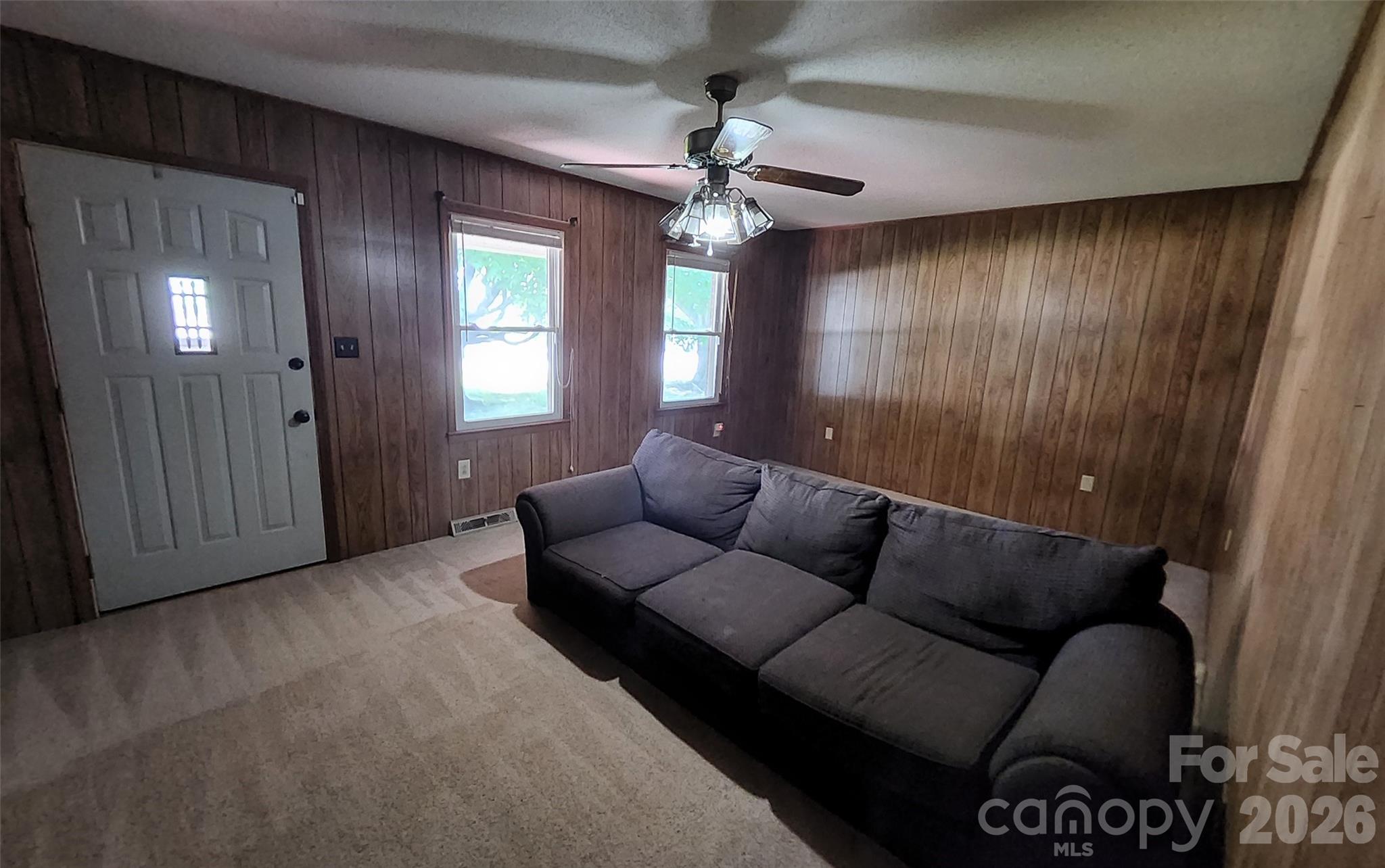 113 Kings Drive #3 & 4 — Forest City