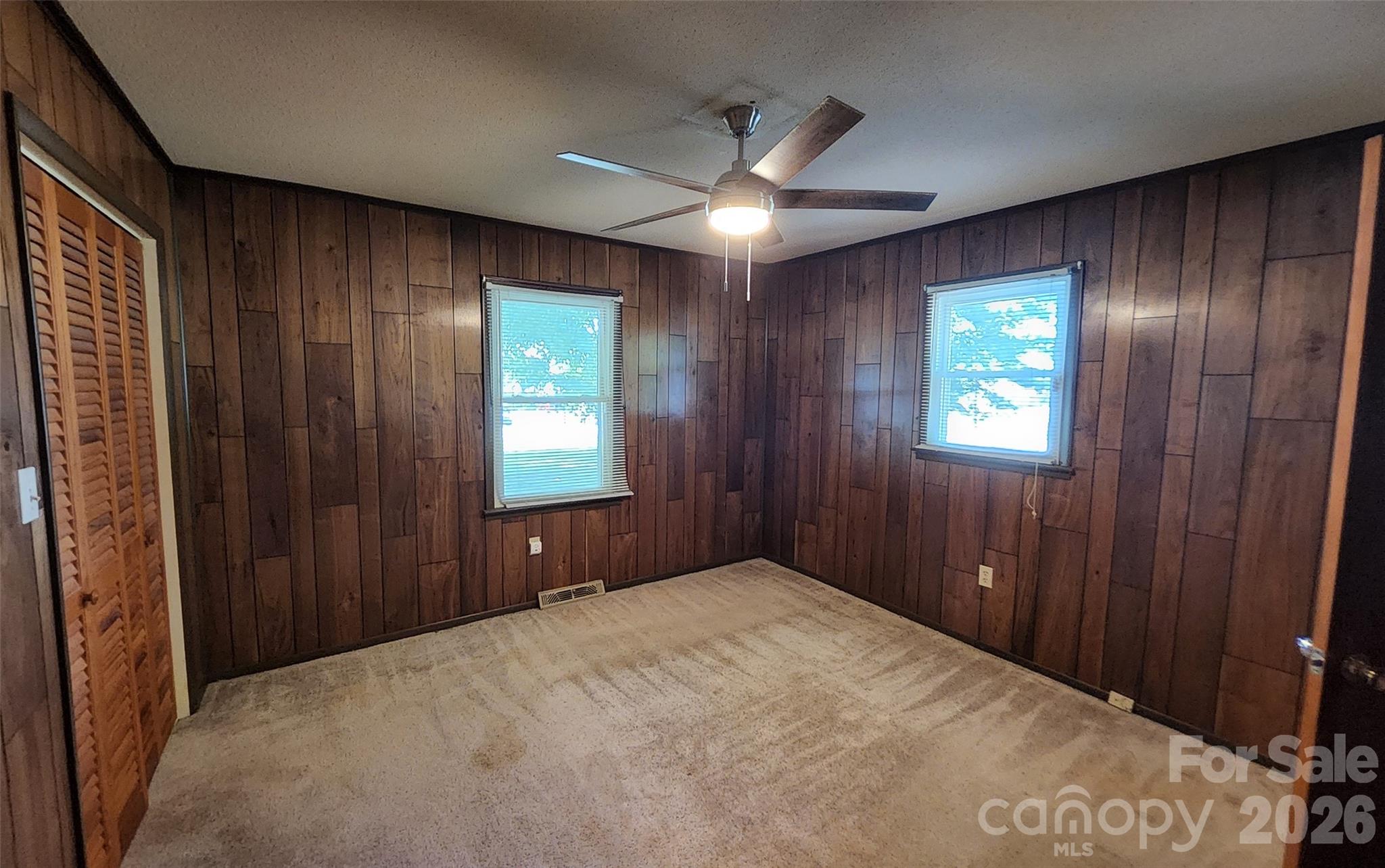 113 Kings Drive #3 & 4 — Forest City
