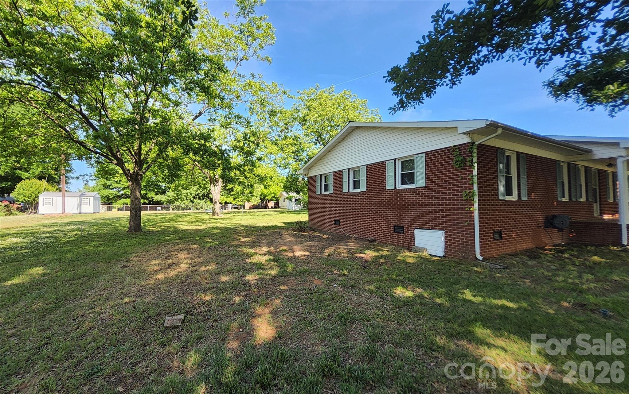 113 Kings Drive #3 & 4 — Forest City