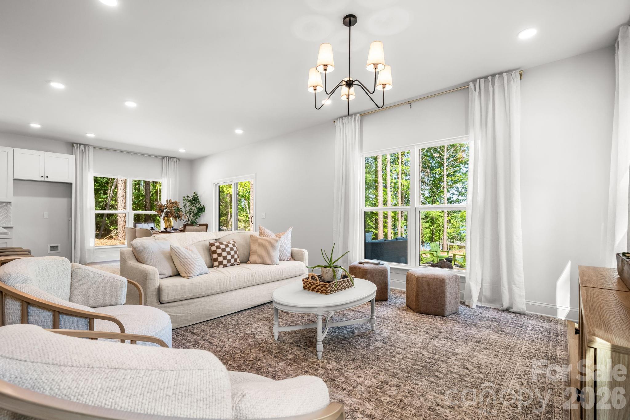 5256 Whitewater Drive — Hickory