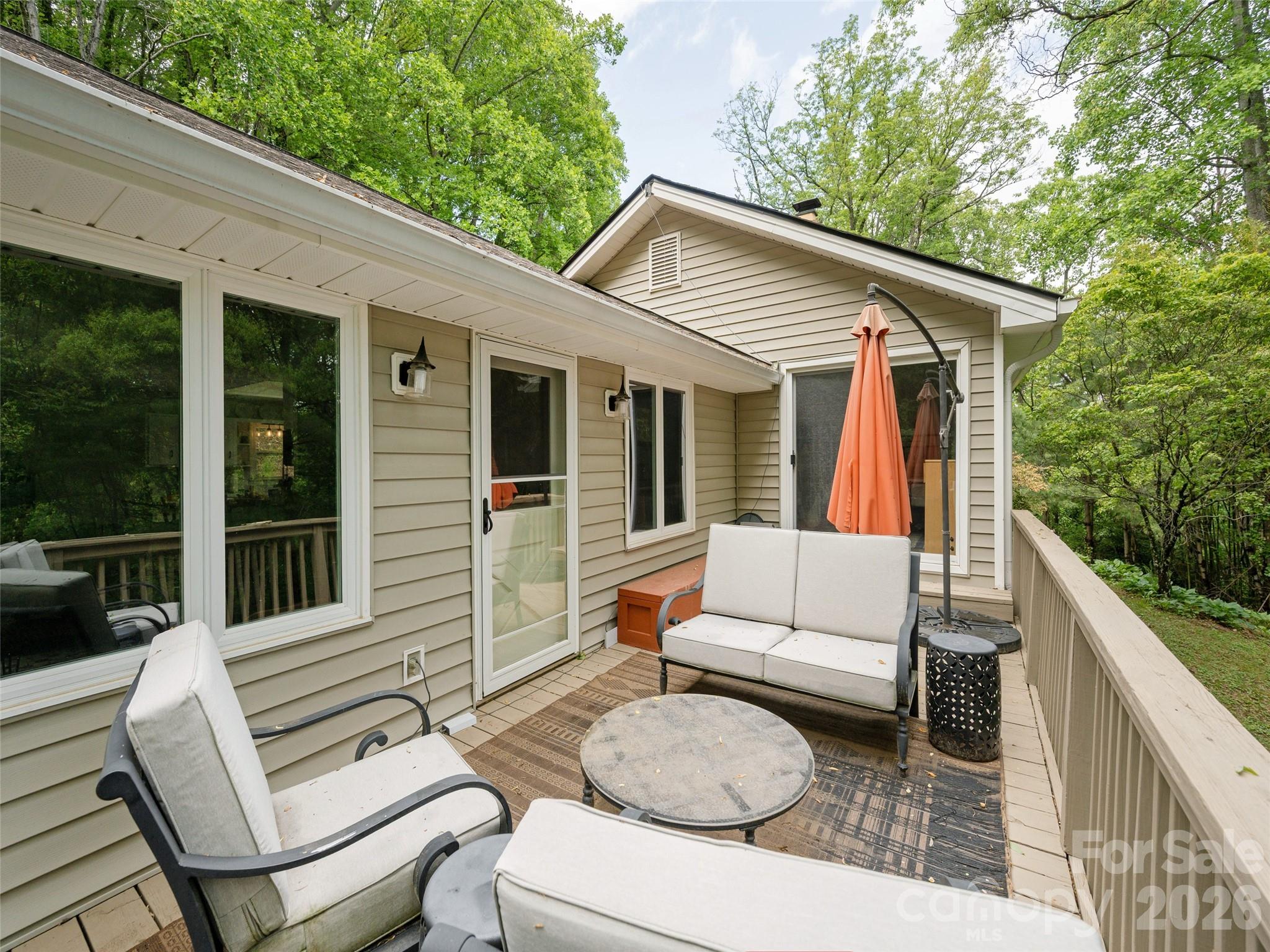 411 Patton Mountain Road — Asheville