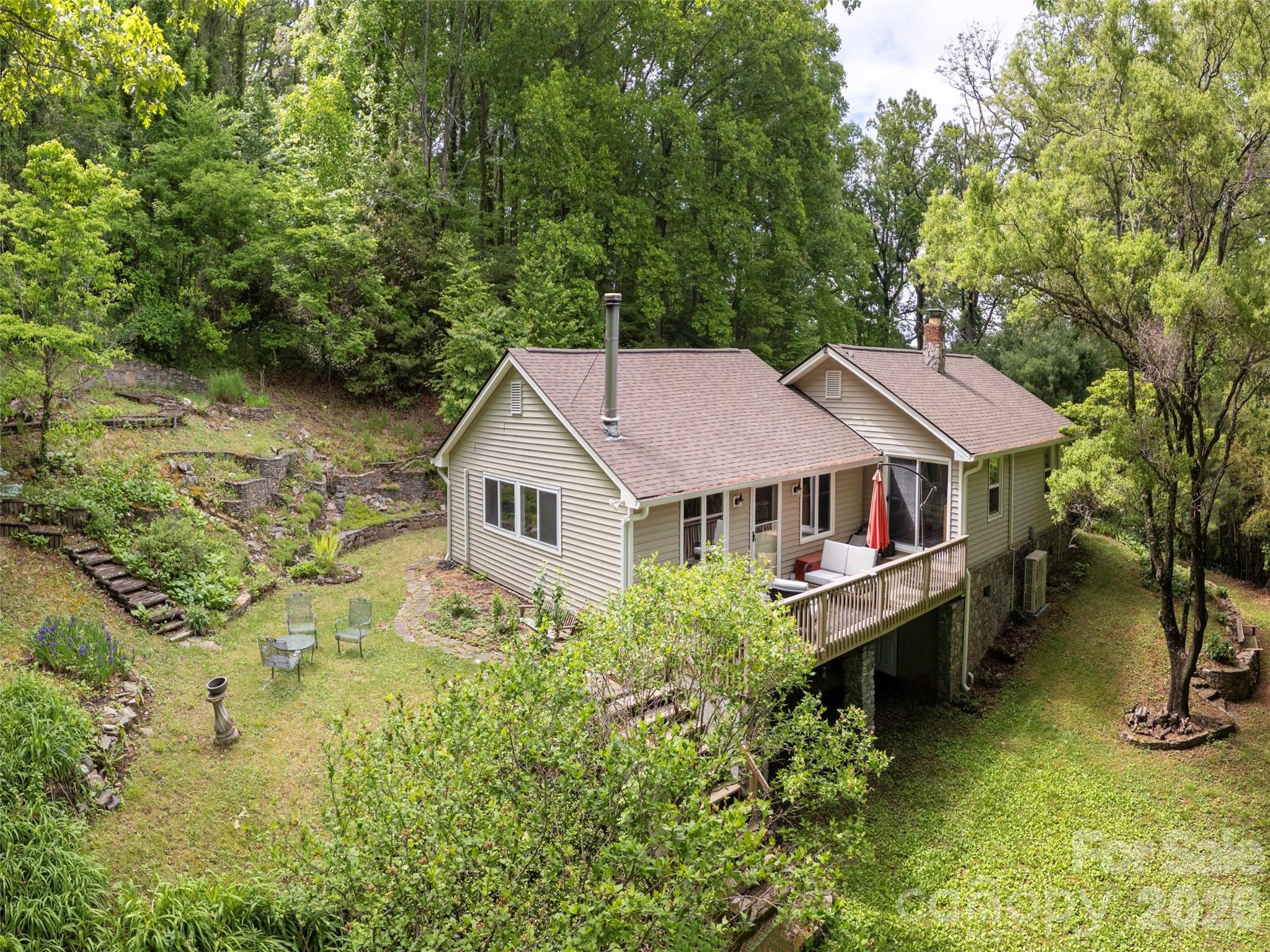 411 Patton Mountain Road — Asheville