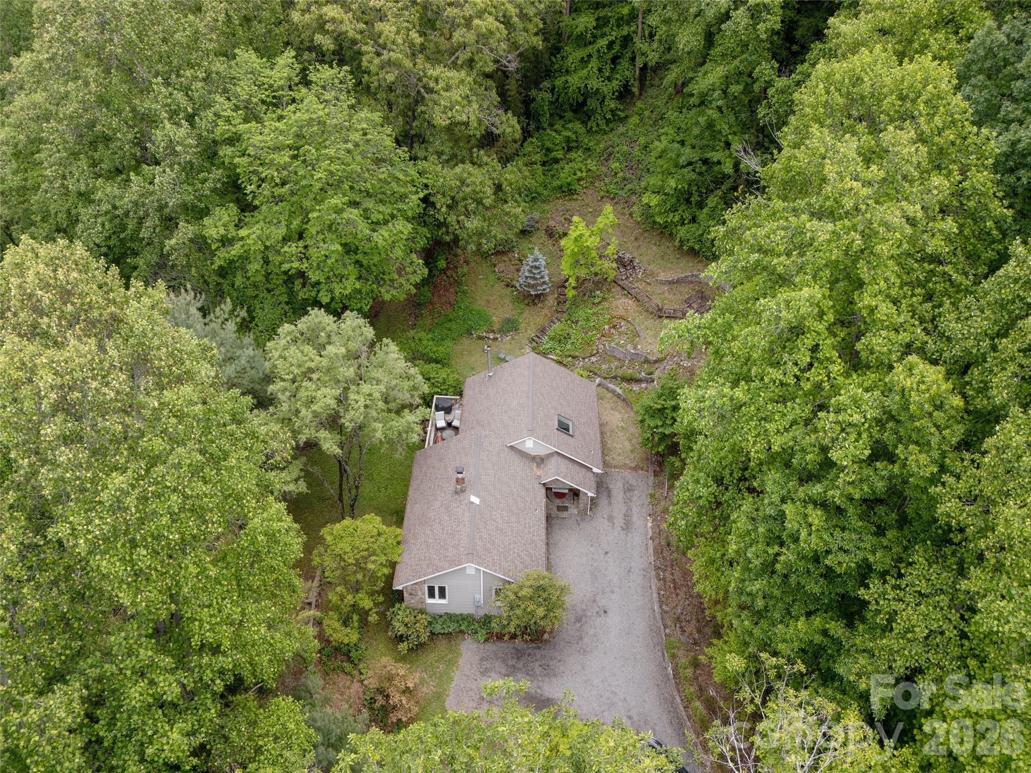 411 Patton Mountain Road — Asheville