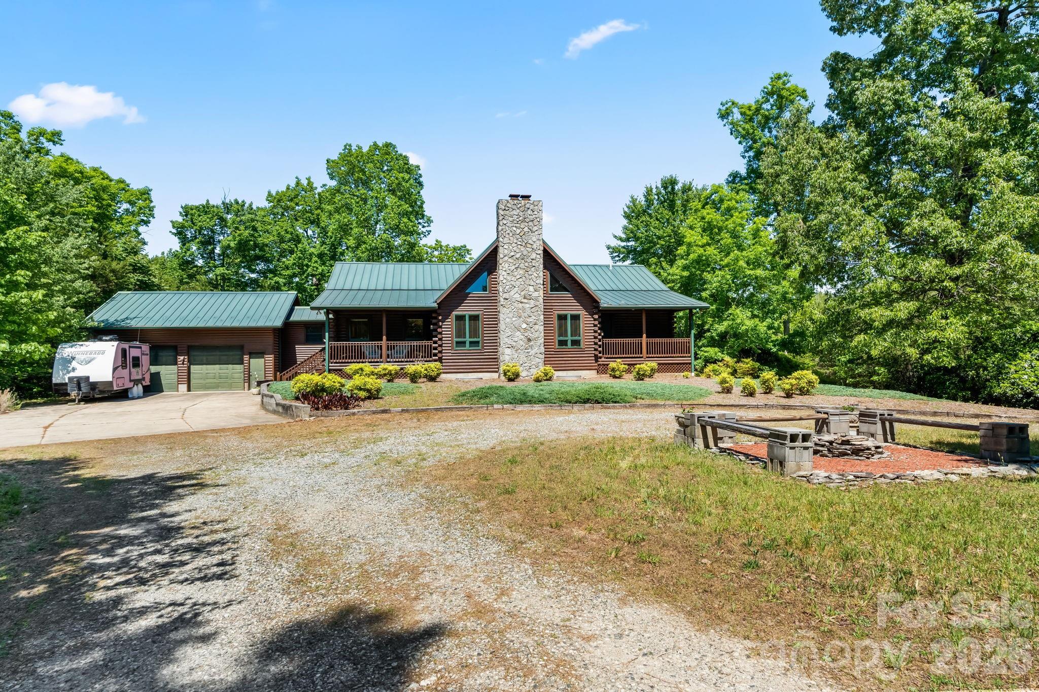 3341 Peniel Road — Tryon