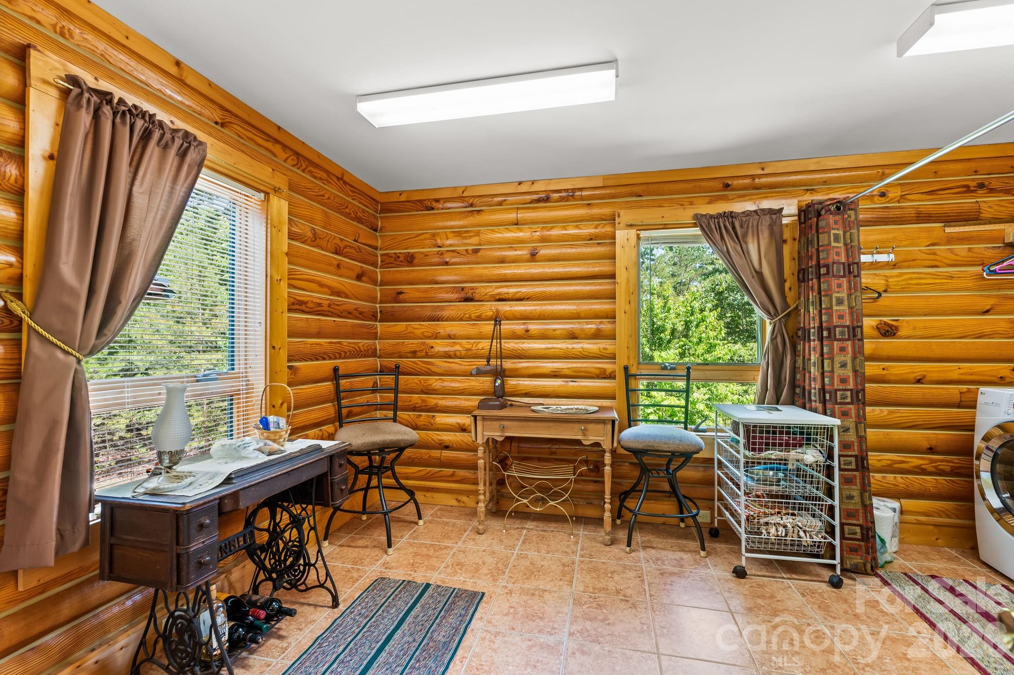 3341 Peniel Road — Tryon