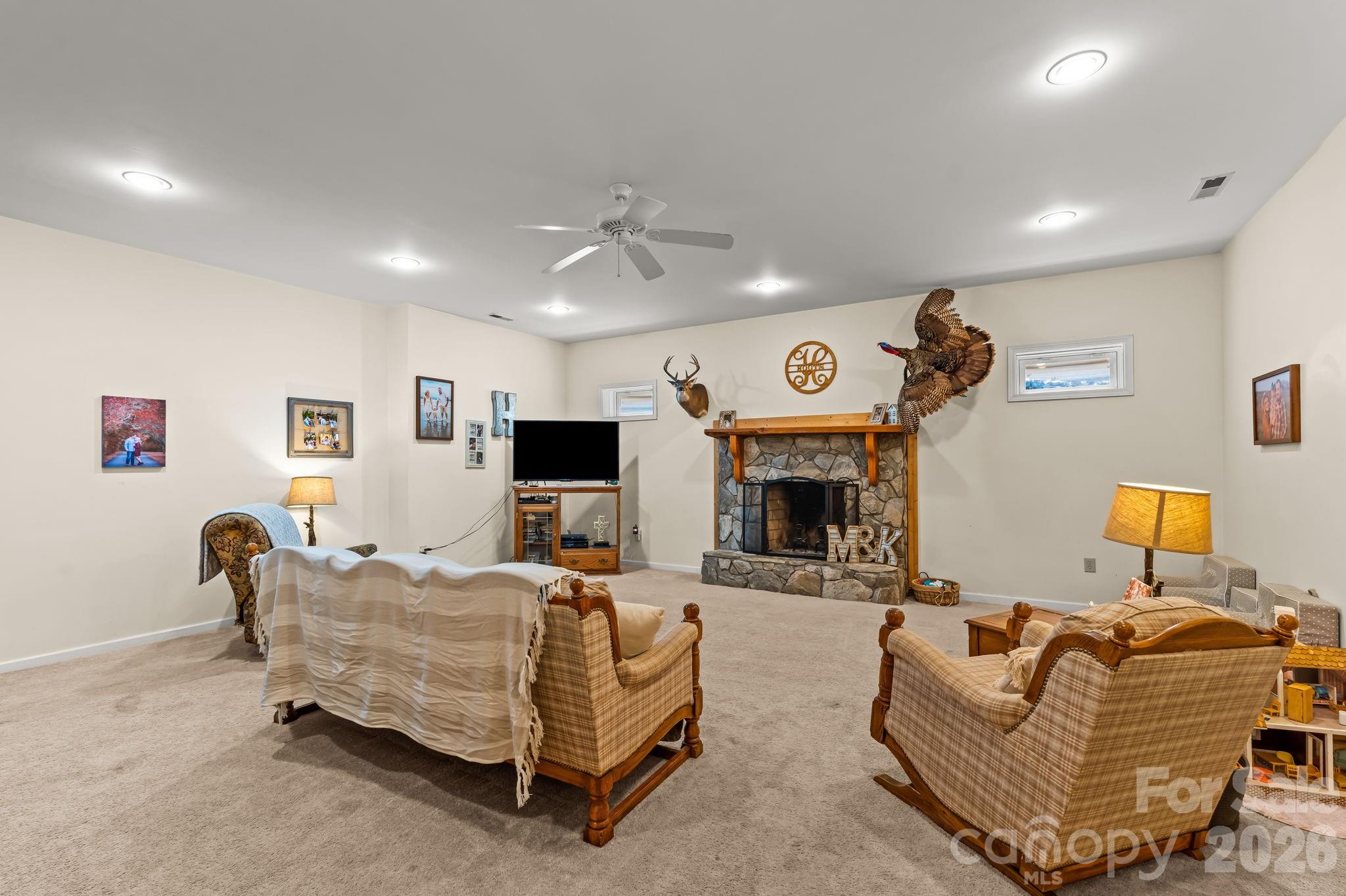 3341 Peniel Road — Tryon