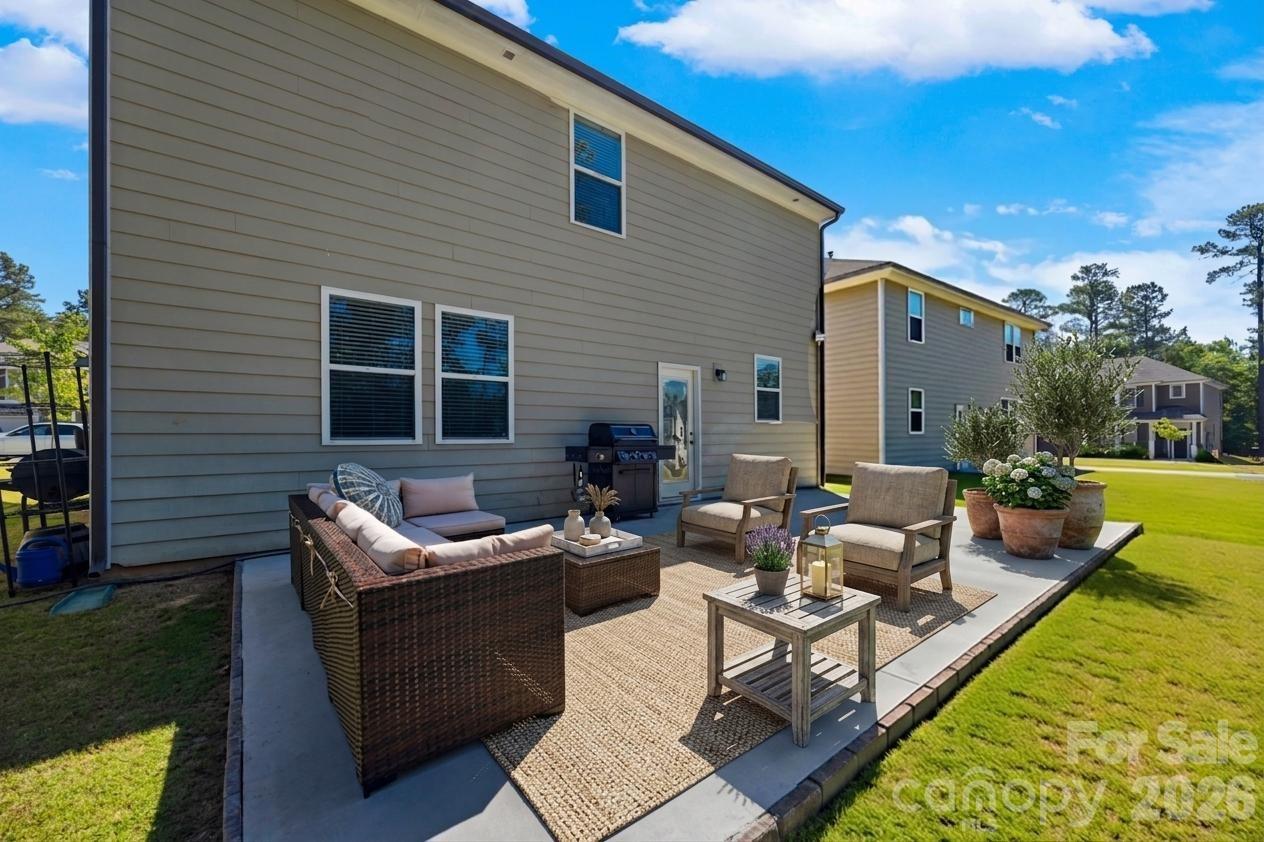 2233 Sussex Road — York