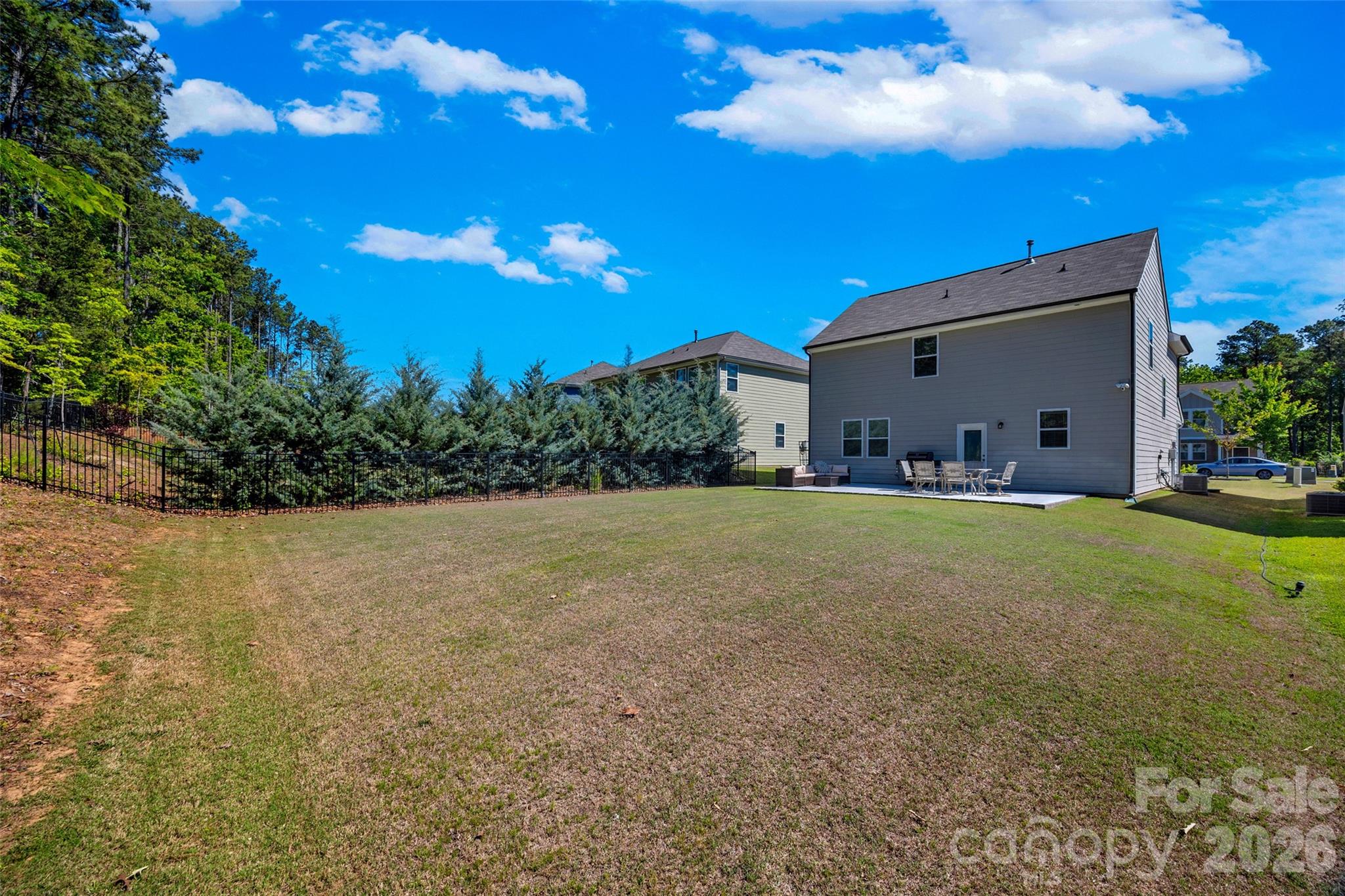 2233 Sussex Road — York