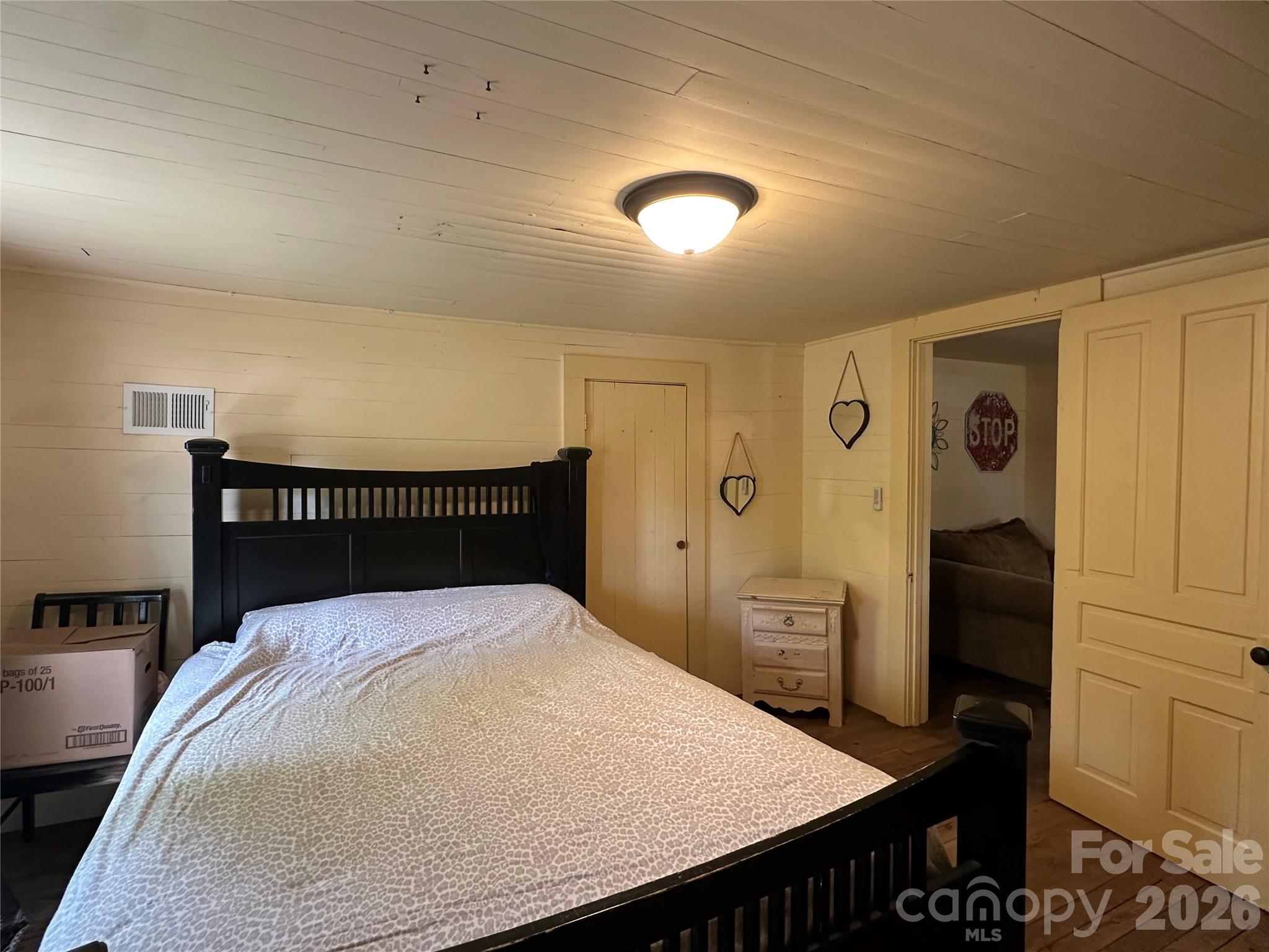 5149 Boone Trail — Millers Creek
