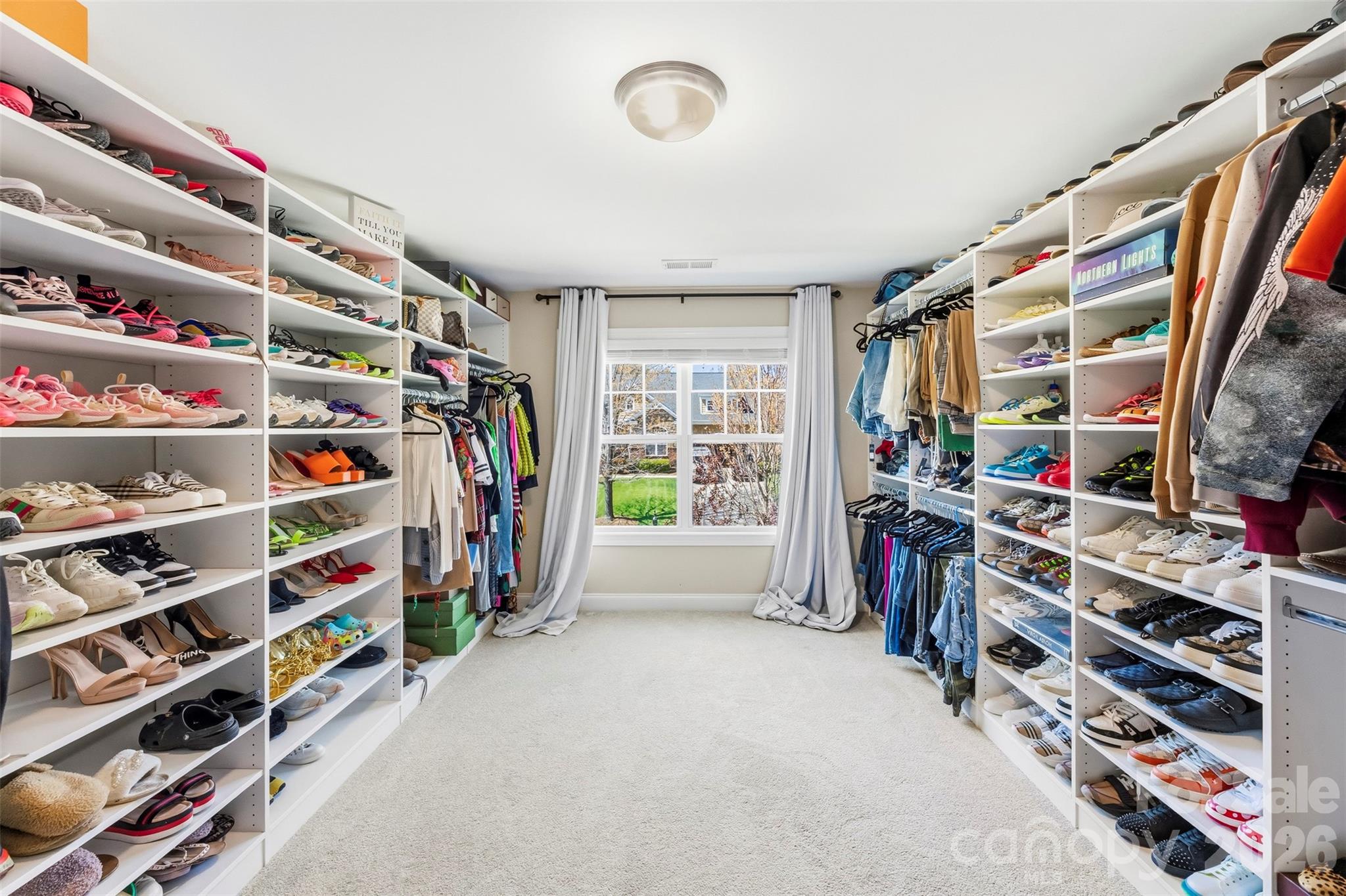 9527 Spurwig Court — Charlotte