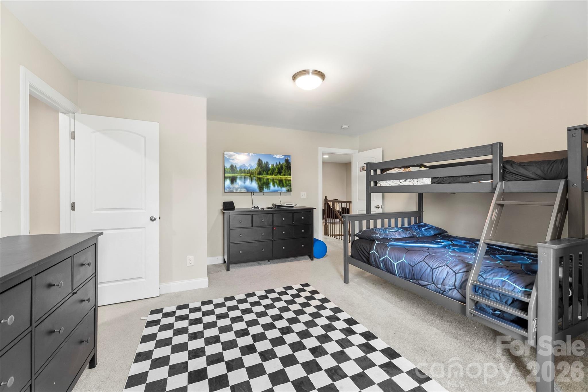 9527 Spurwig Court — Charlotte