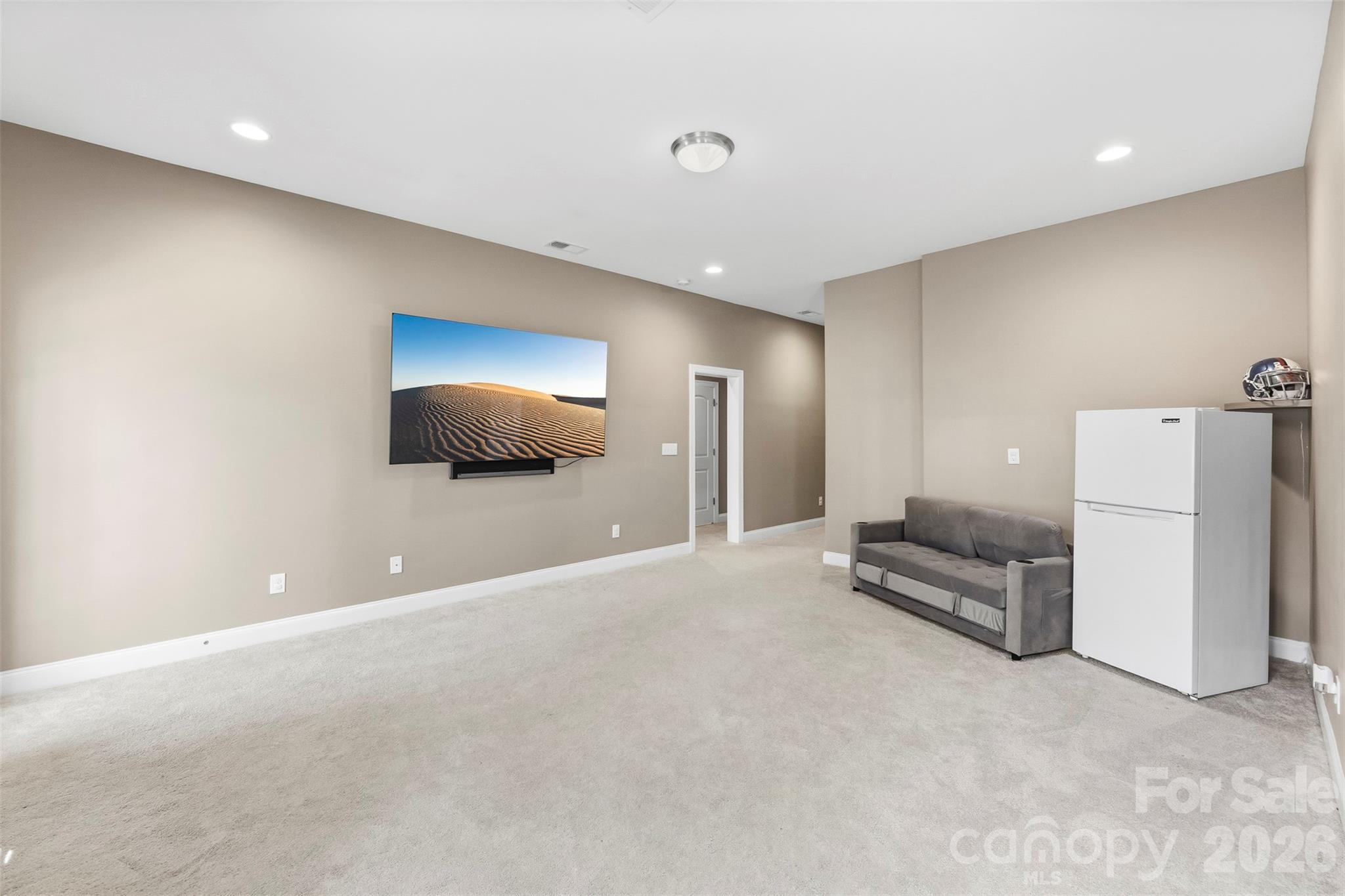 9527 Spurwig Court — Charlotte
